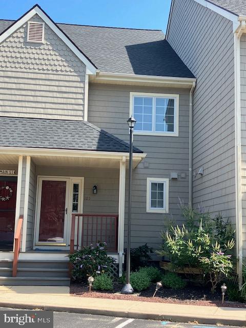 WARWICK LANDING - Residential
