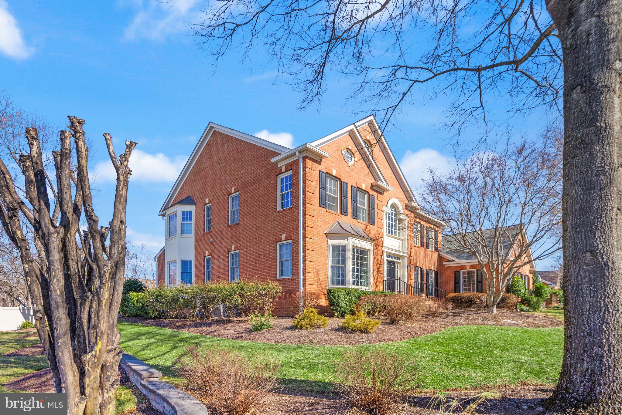 CEDAR CHASE - Residential