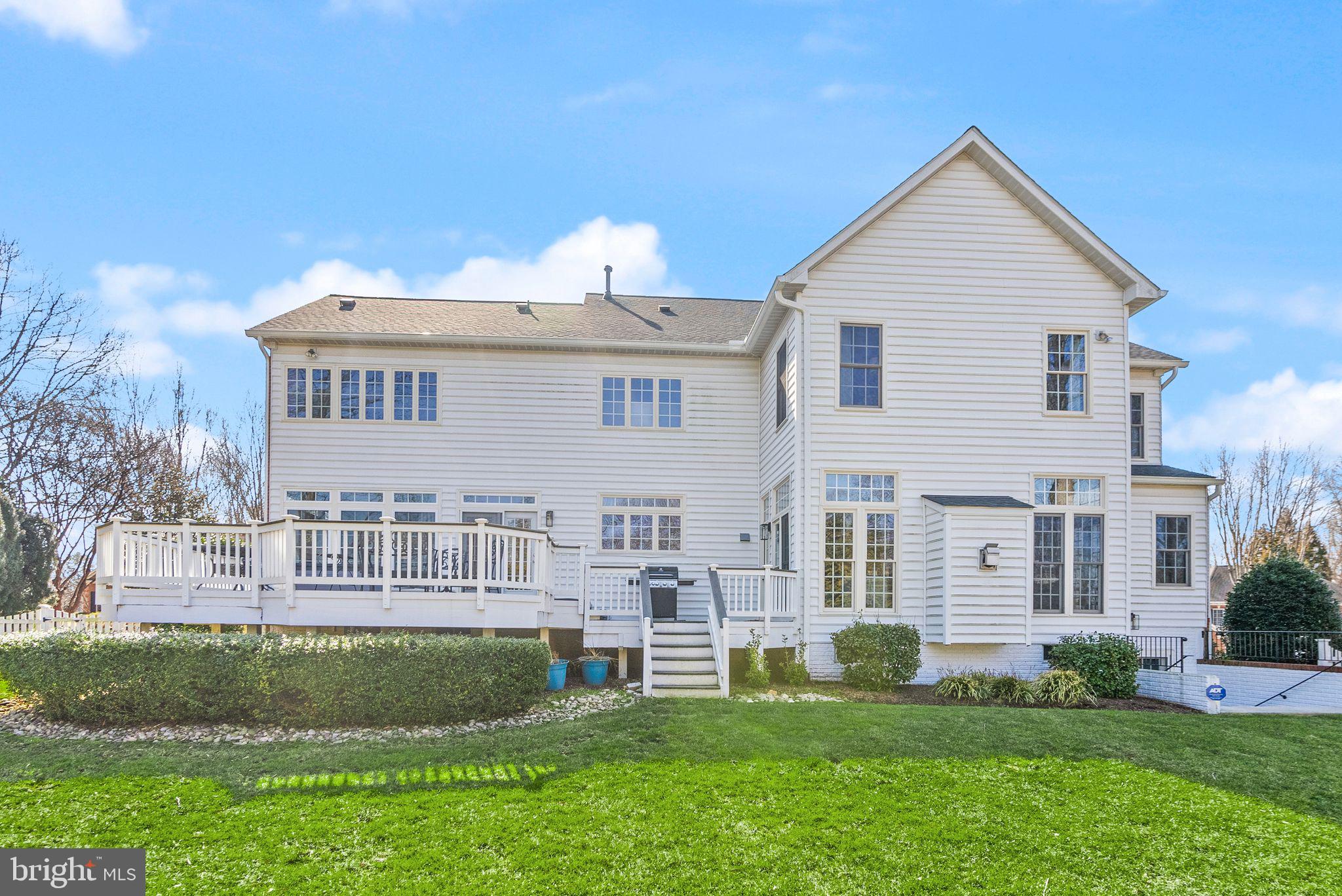 CEDAR CHASE - Residential