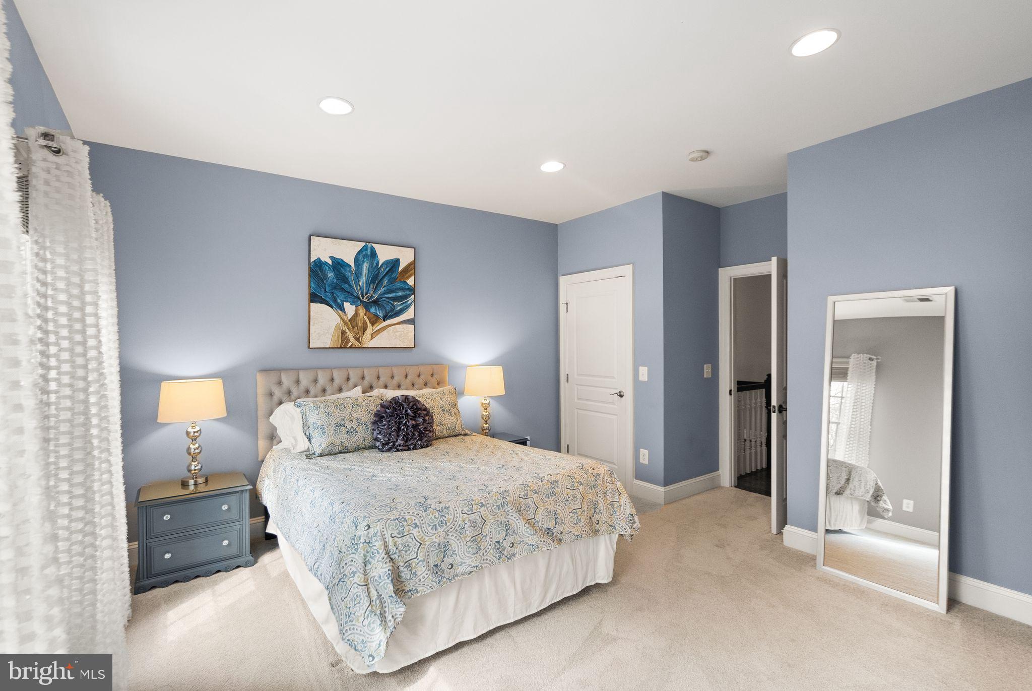 CEDAR CHASE - Residential
