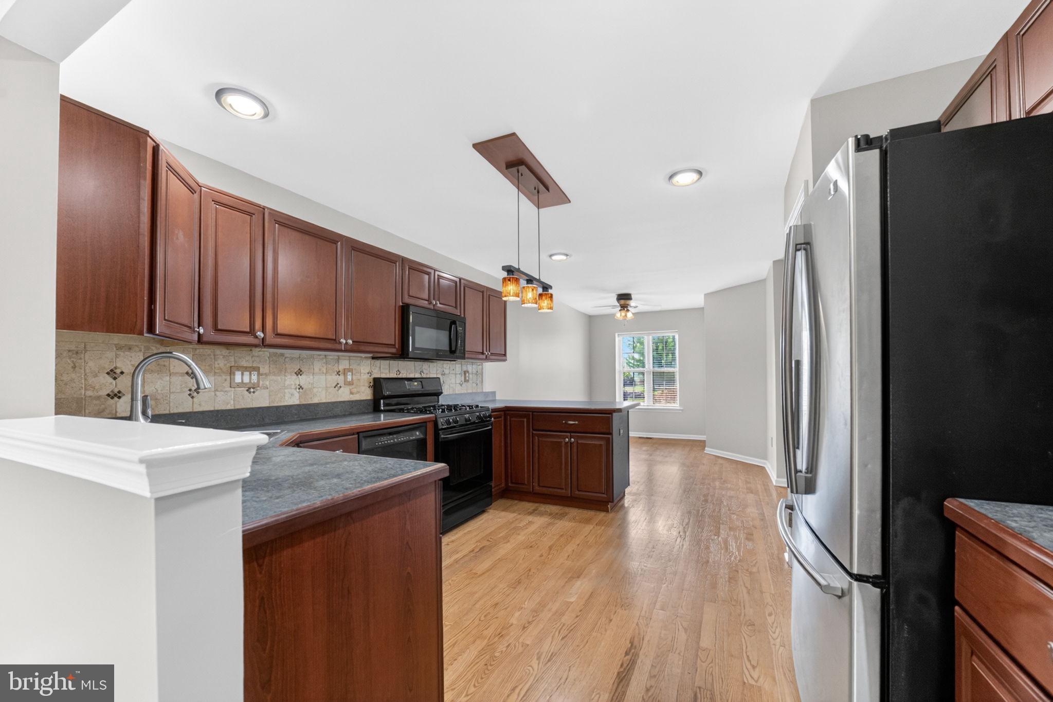 LAFAYETTE PARK - Residential