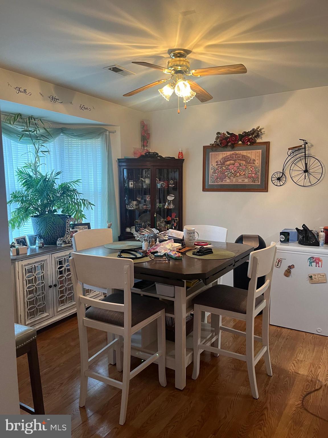 Large 3 Bedroom Townhouse with Fenced in back yard with shed, and back deck.  Townhouse is vacant will be pointing up and painting so if your ready you can pick out the color.