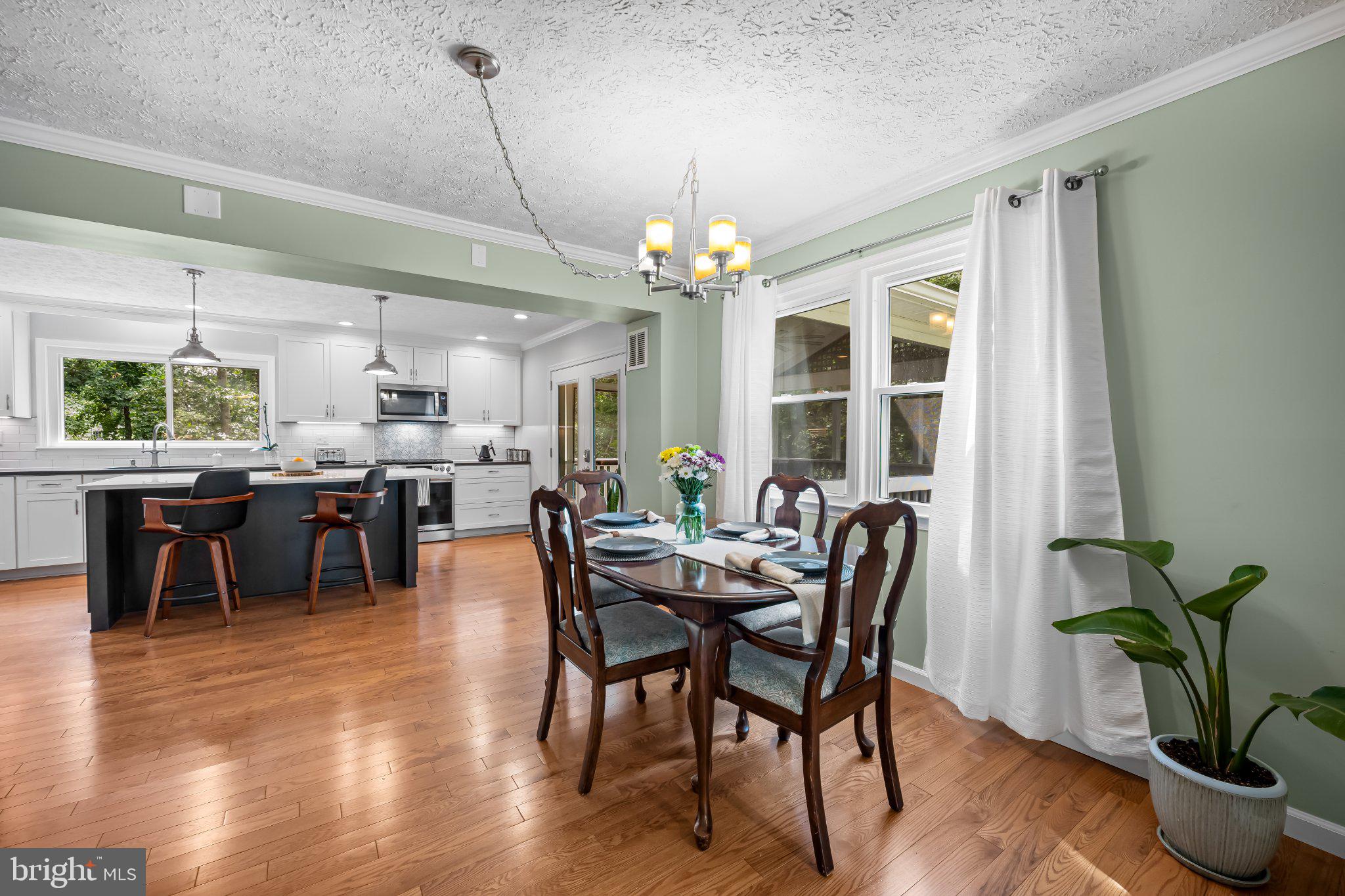 SHIPLEYS CHOICE - Residential