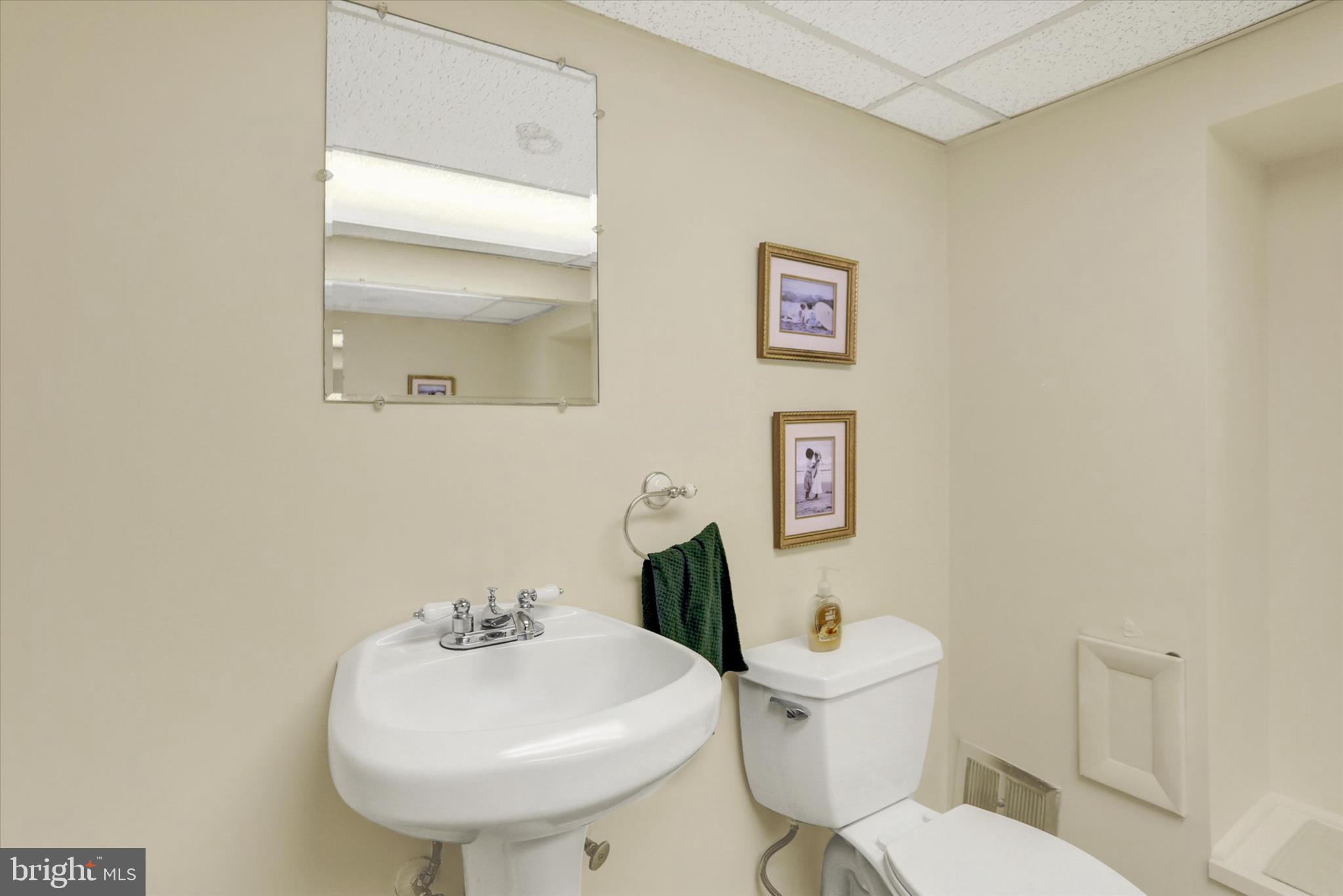 WINDSOR PARK - Residential