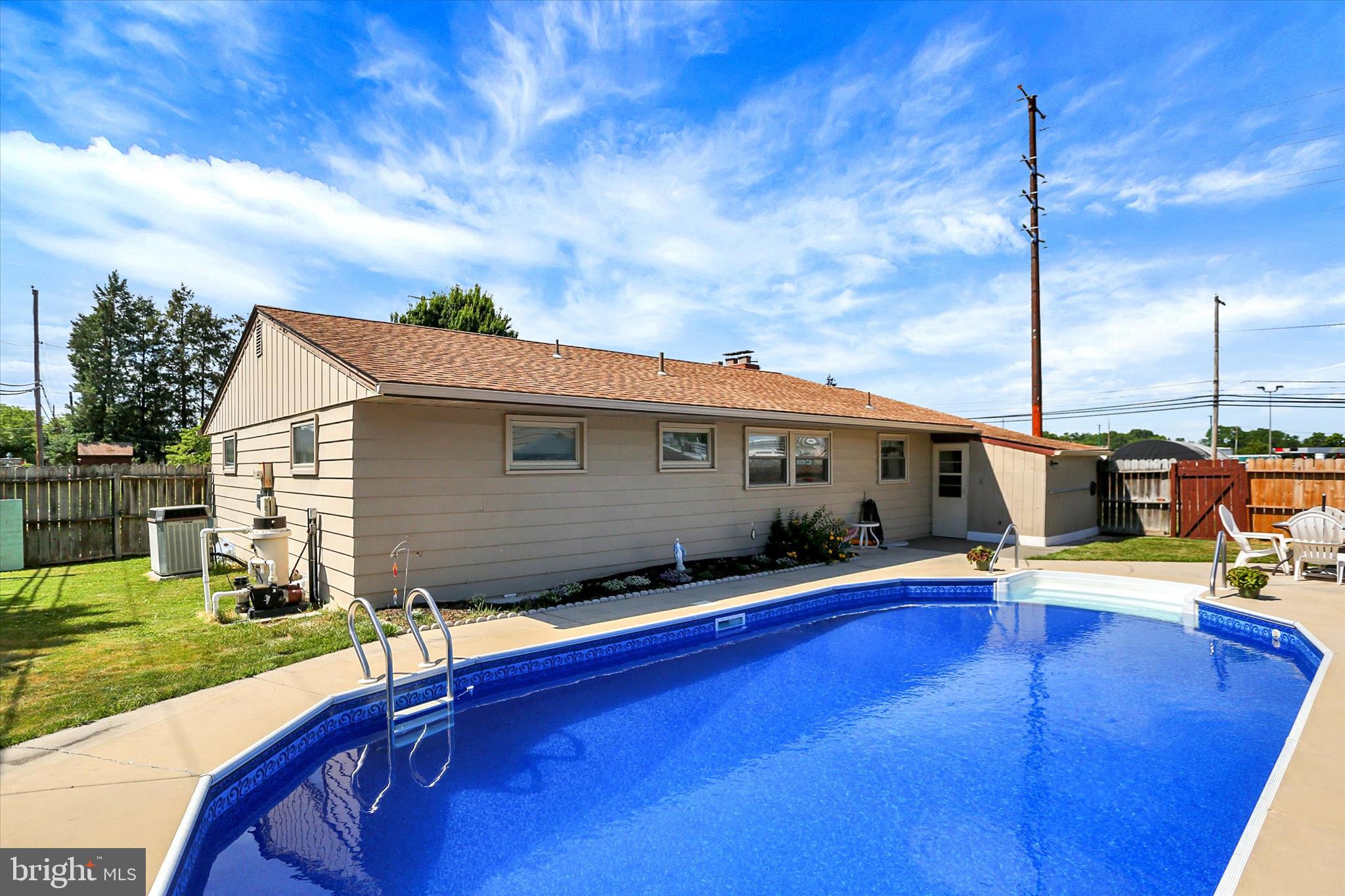 WINDSOR PARK - Residential