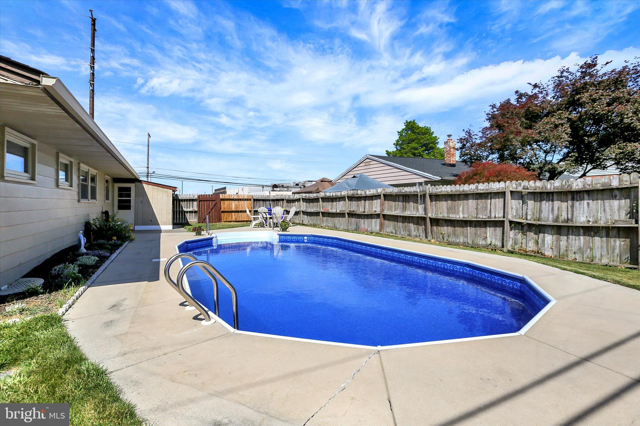 WINDSOR PARK - Residential