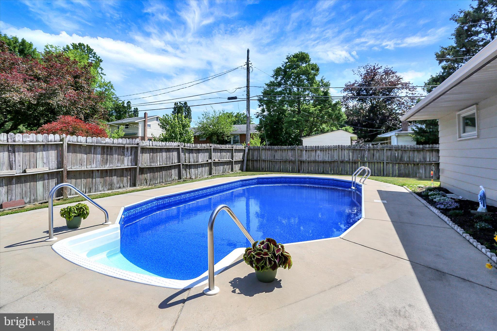 WINDSOR PARK - Residential