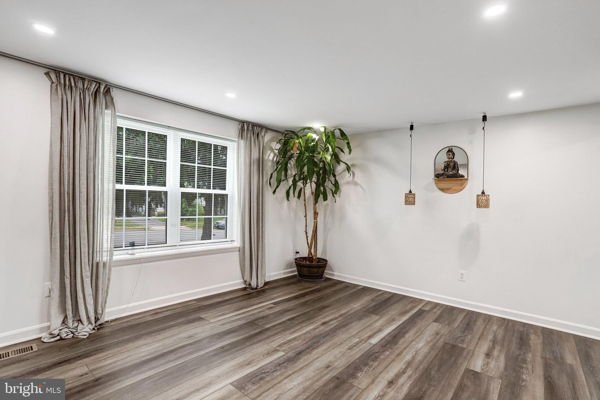 CARRVALE - Residential