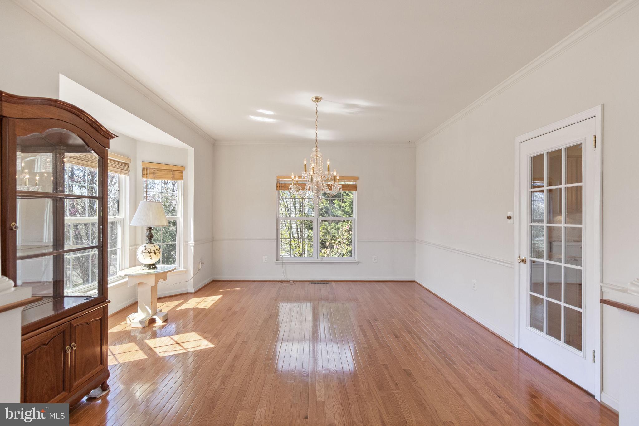 WAYSIDE VILLAGE - Residential