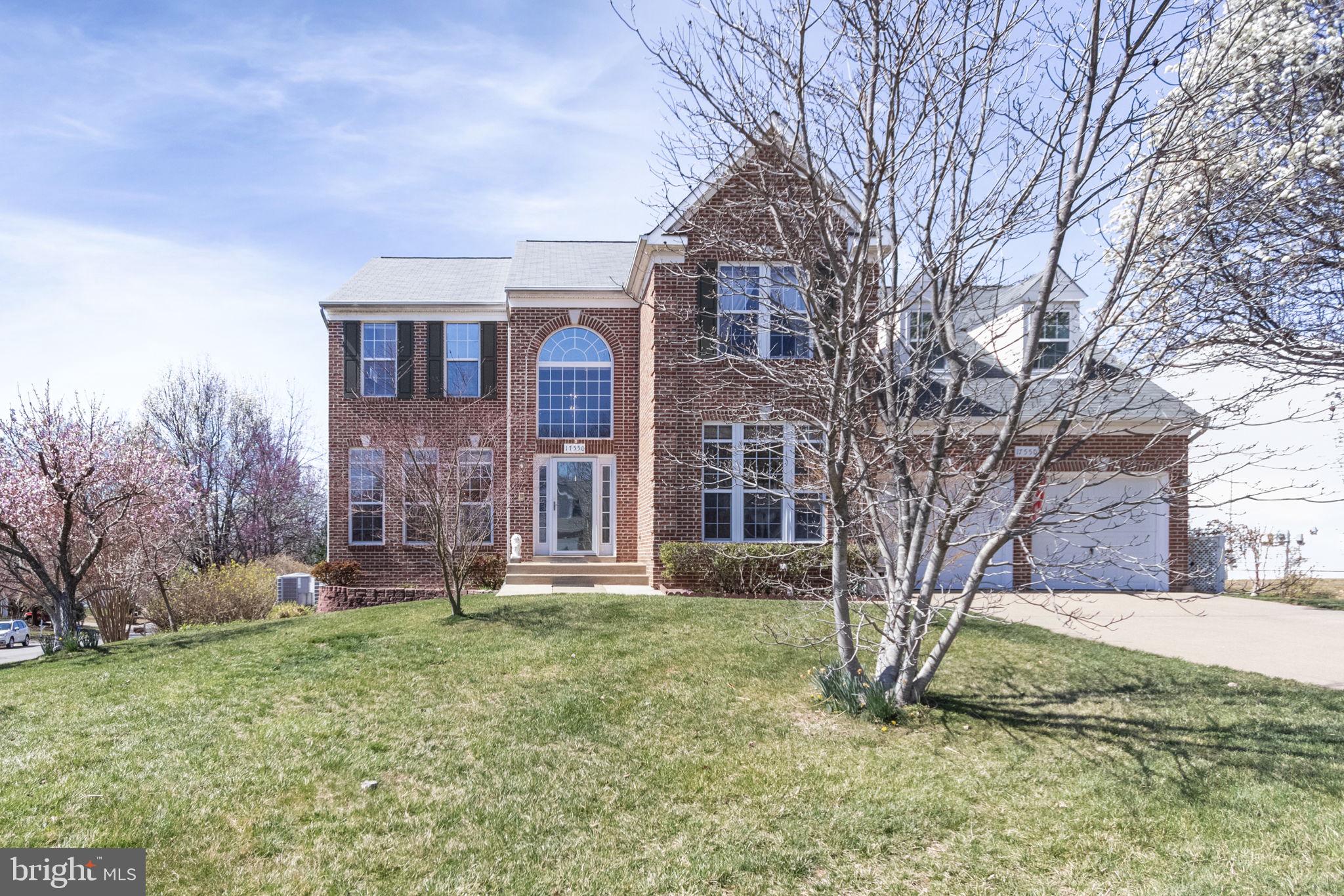 WAYSIDE VILLAGE - Residential