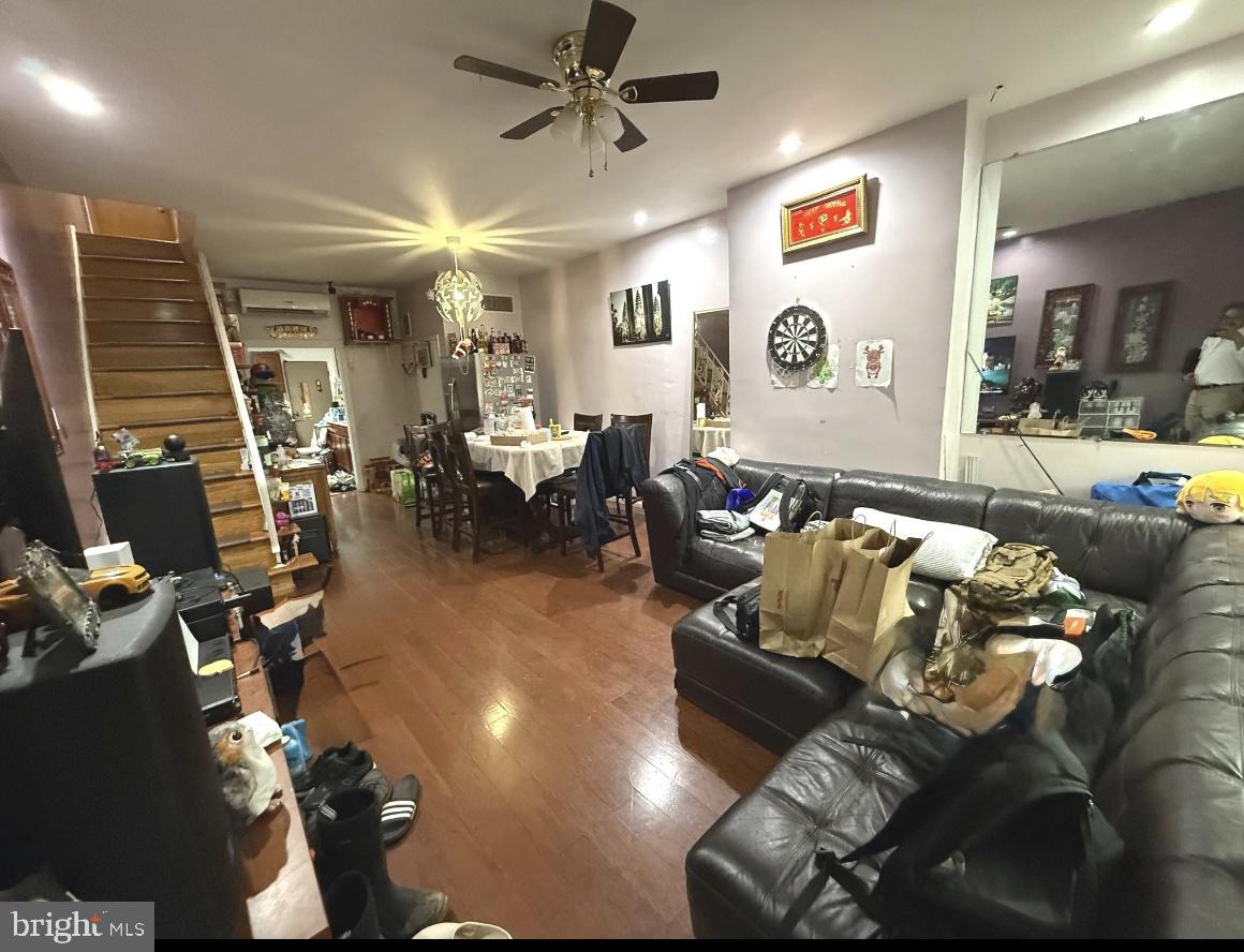 FRANKFORD - Residential