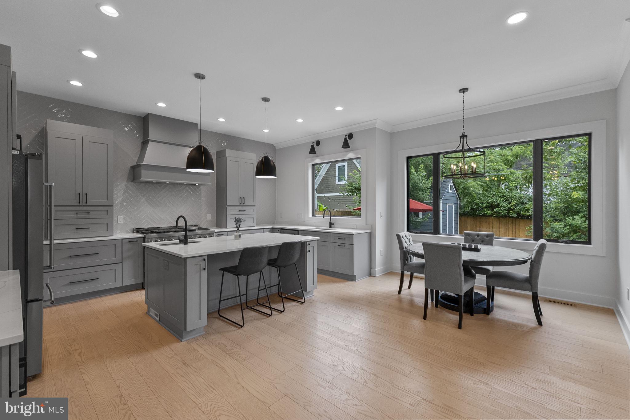 ASHTON HEIGHTS - Residential