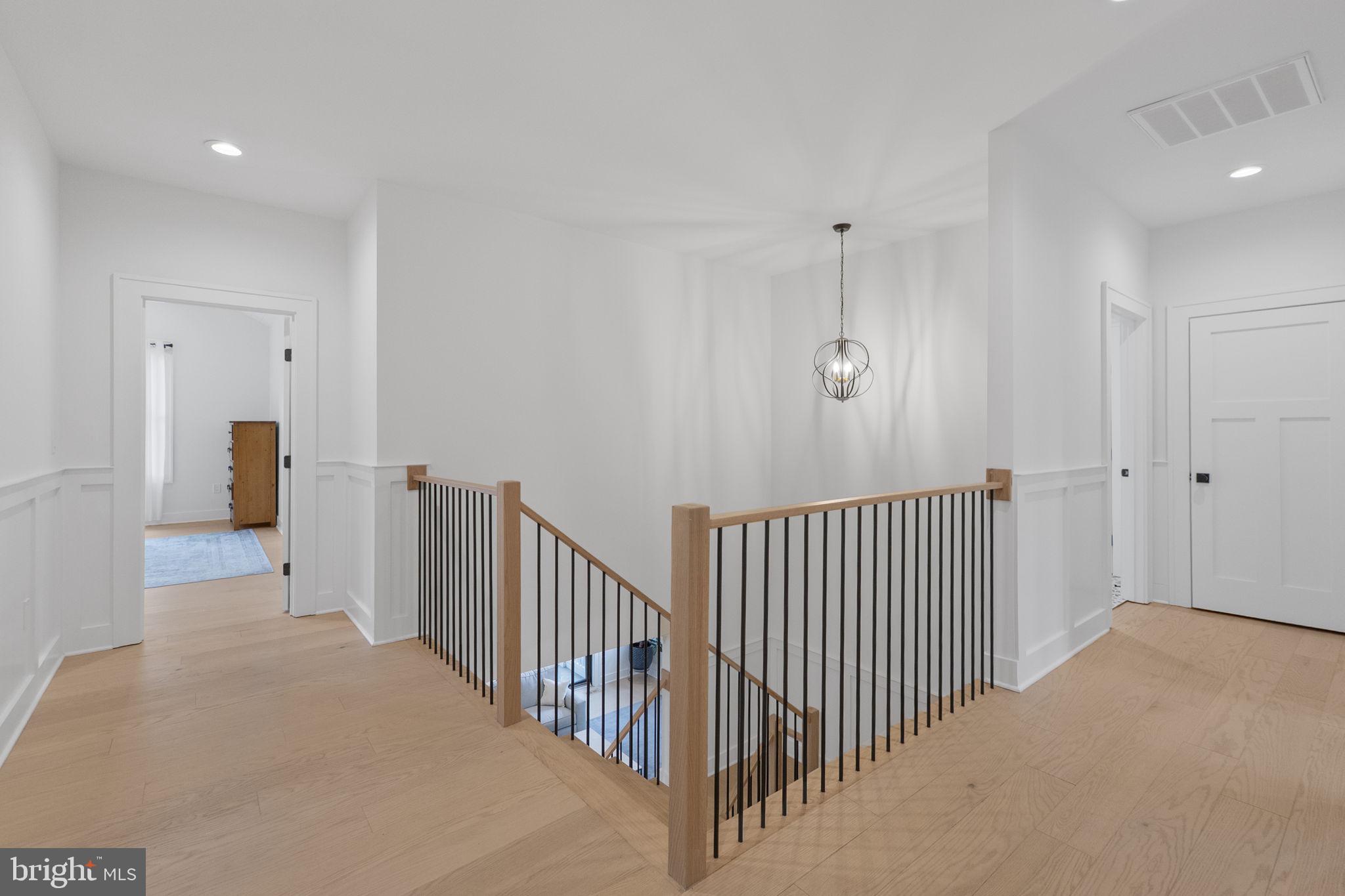ASHTON HEIGHTS - Residential