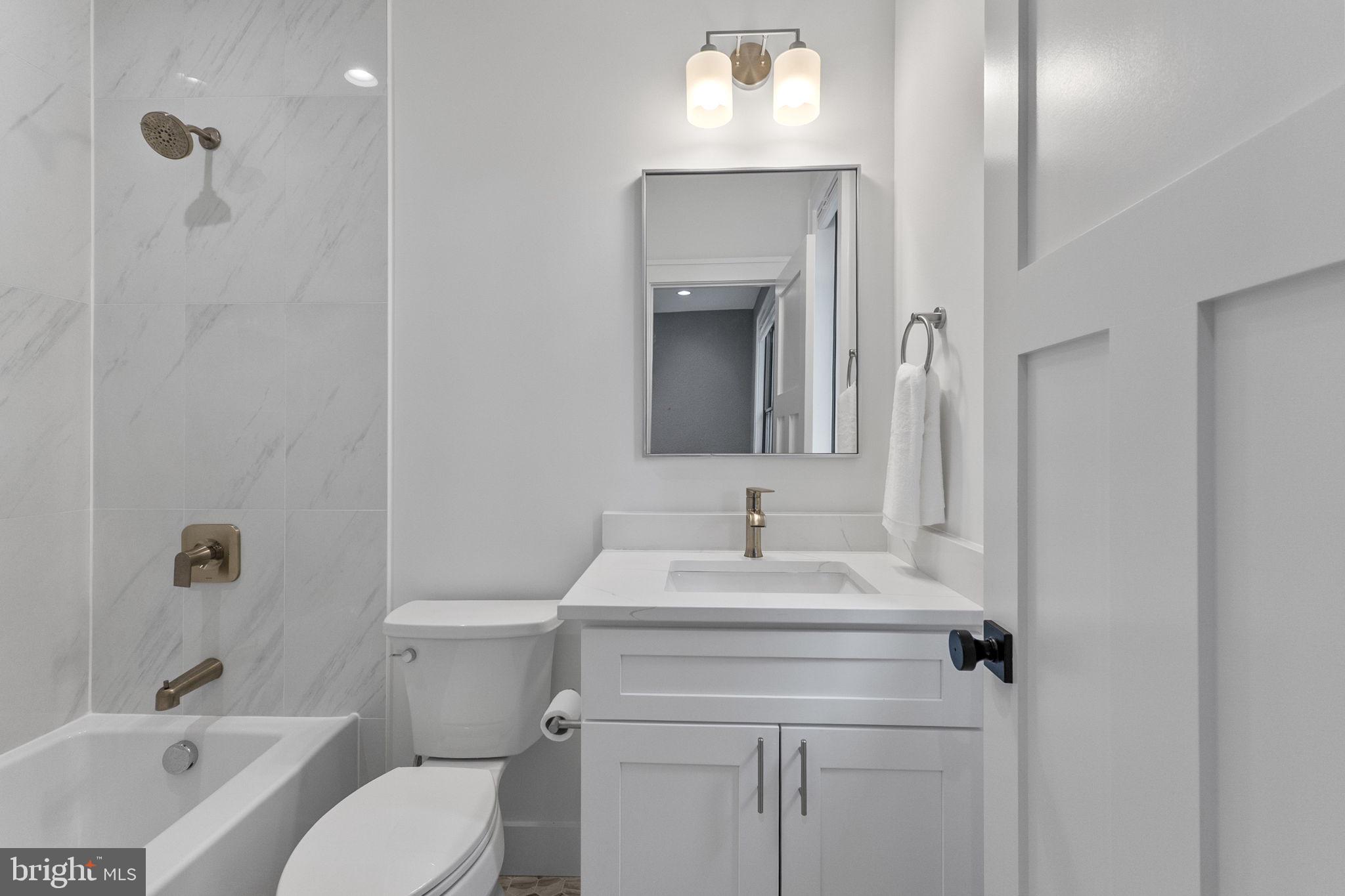 ASHTON HEIGHTS - Residential