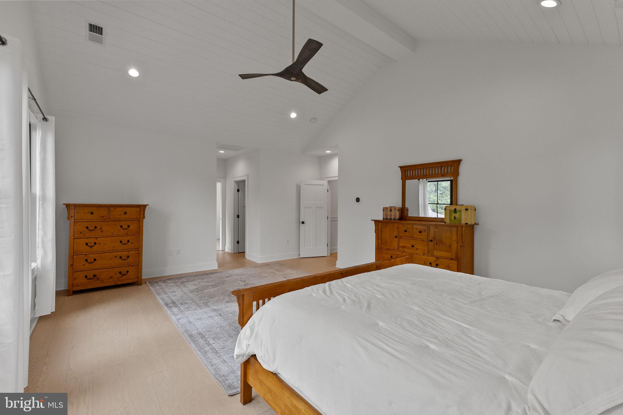 ASHTON HEIGHTS - Residential