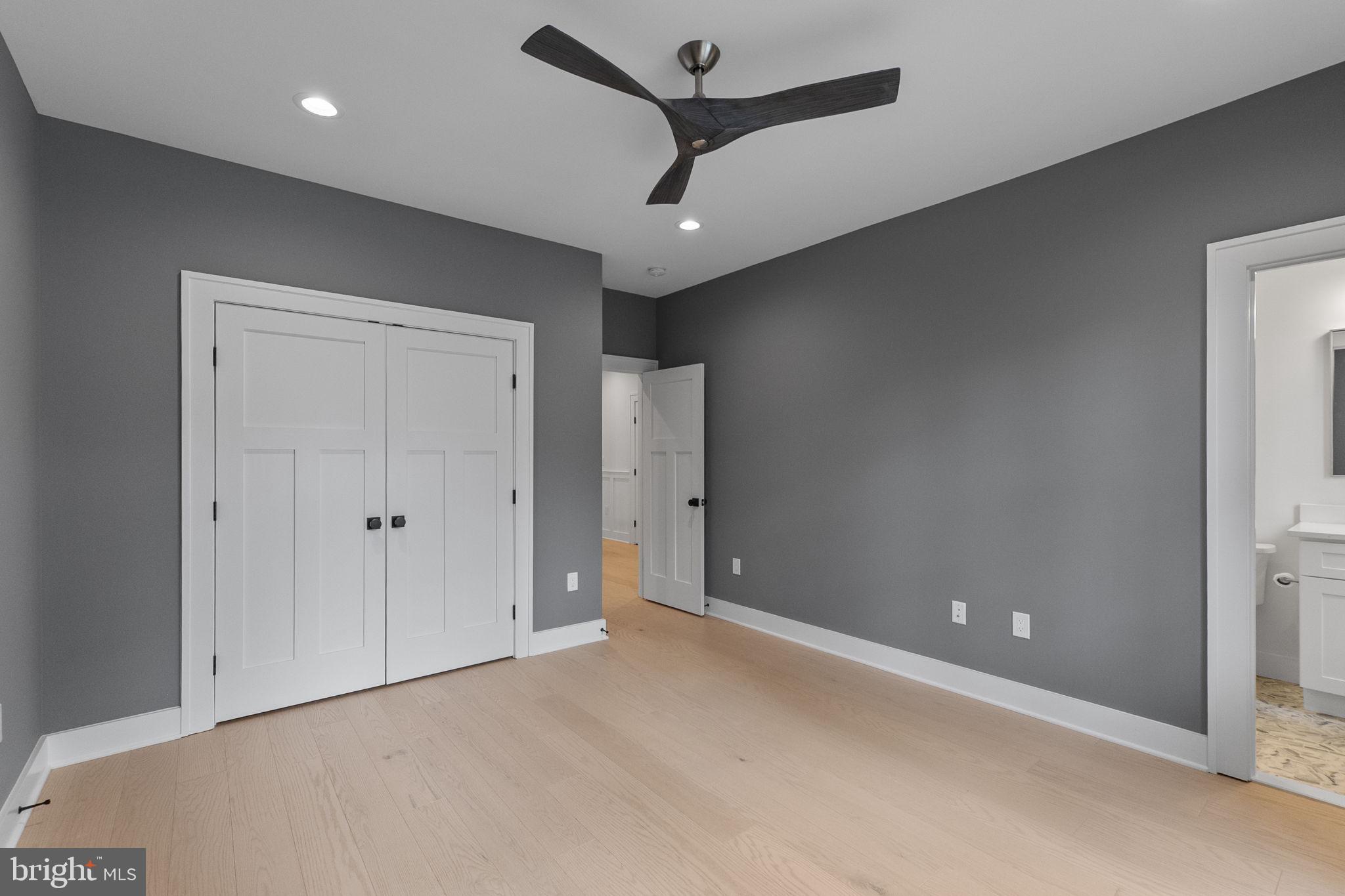 ASHTON HEIGHTS - Residential