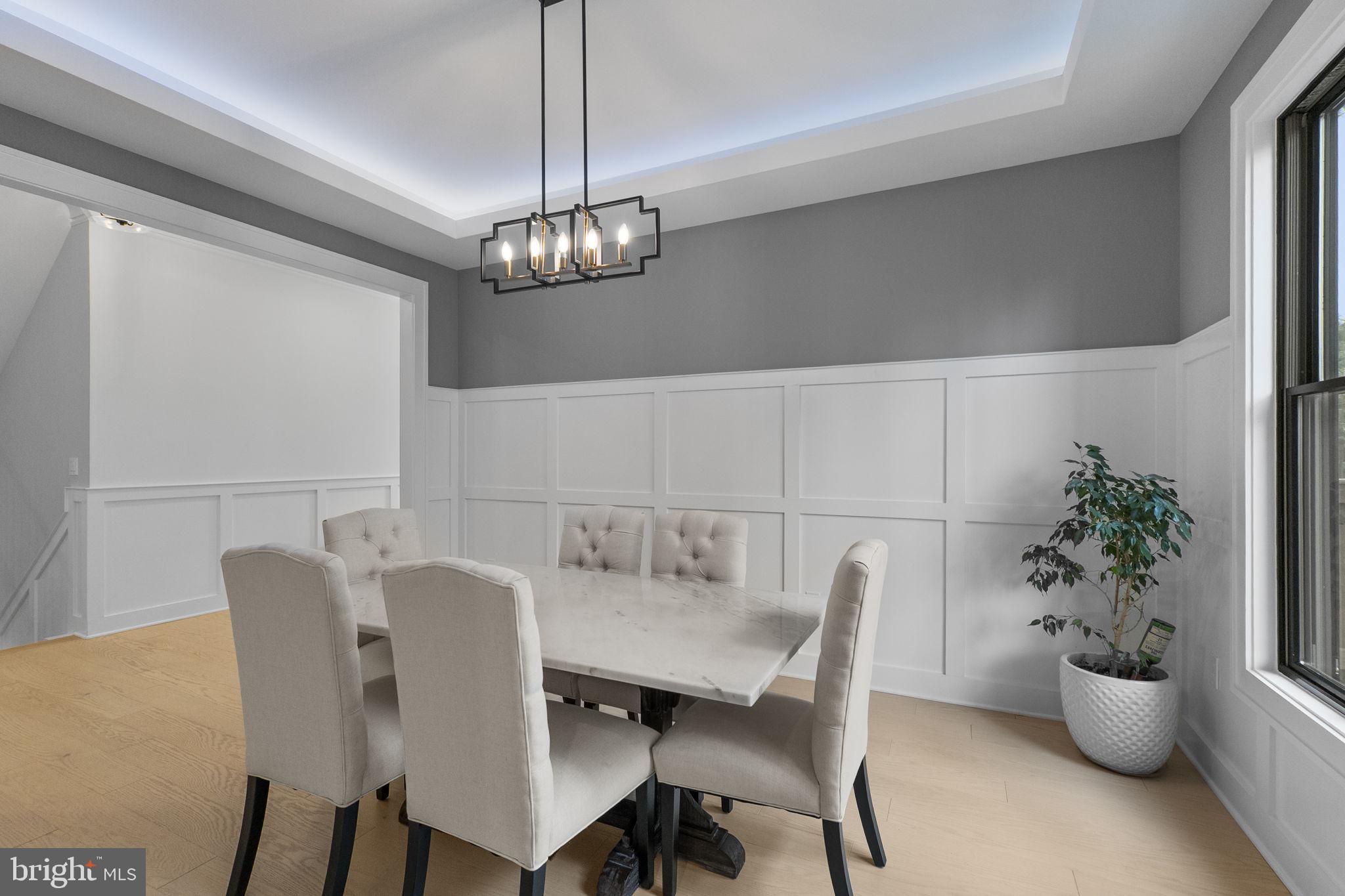 ASHTON HEIGHTS - Residential
