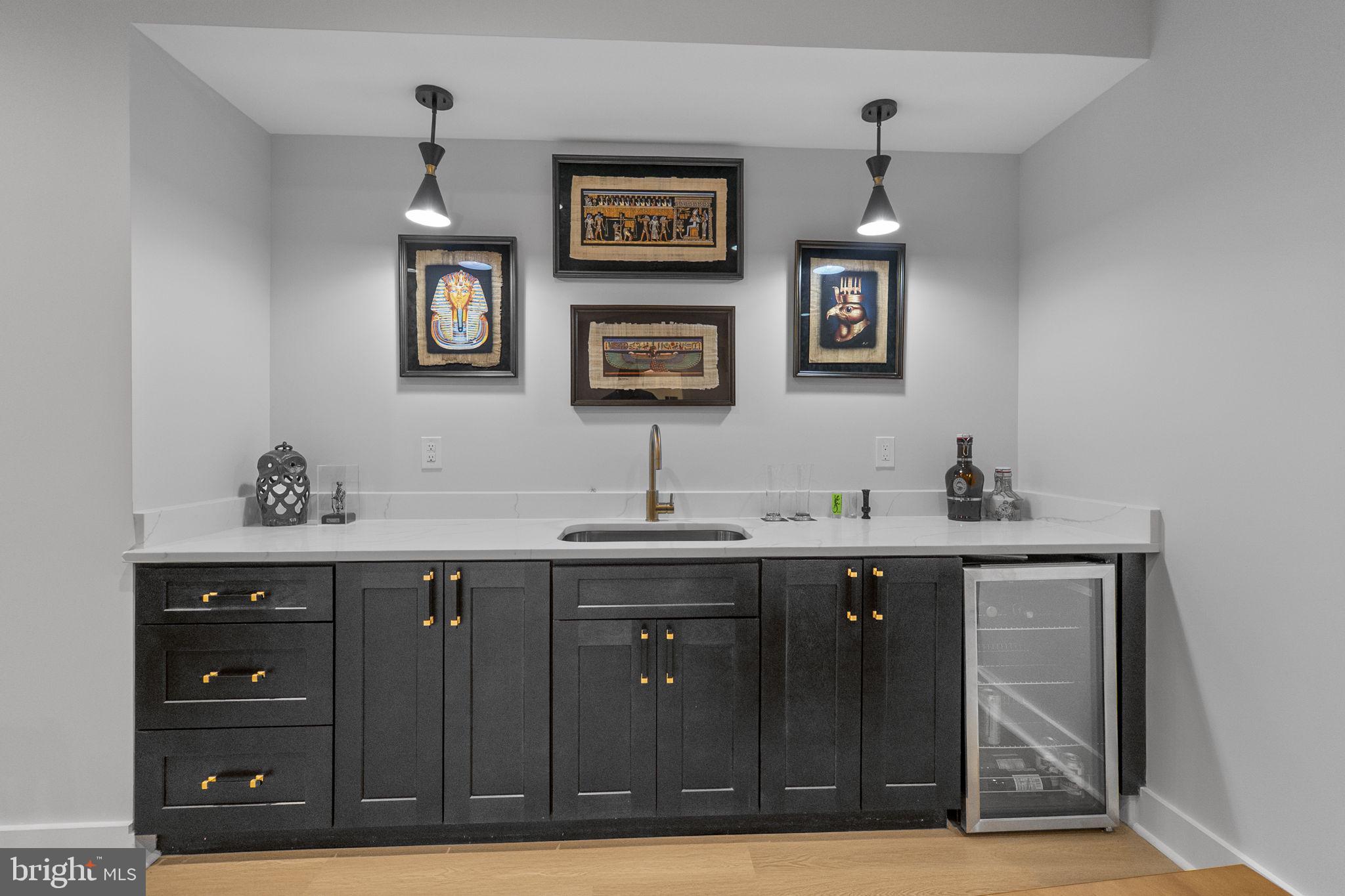 ASHTON HEIGHTS - Residential