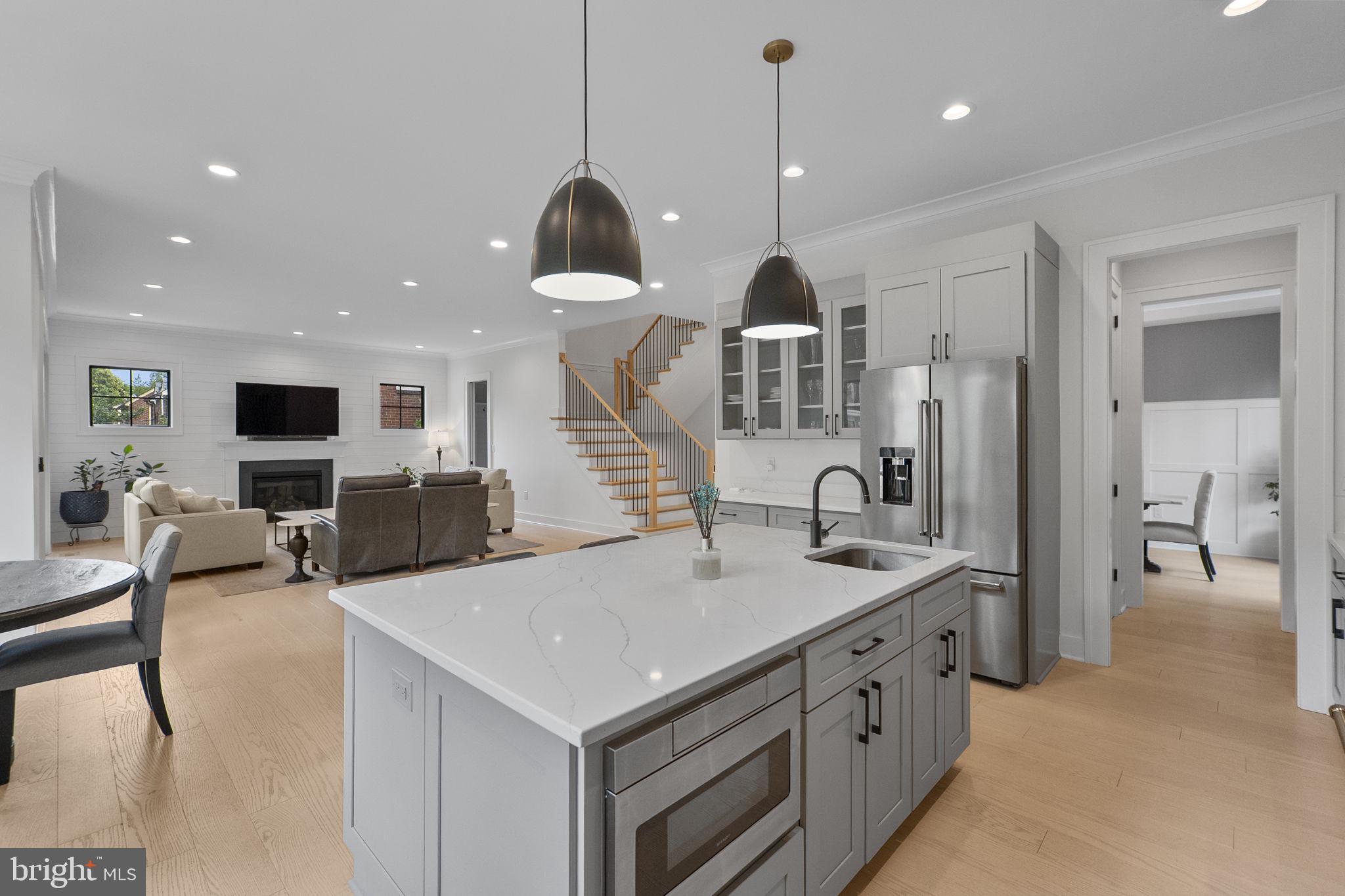 ASHTON HEIGHTS - Residential