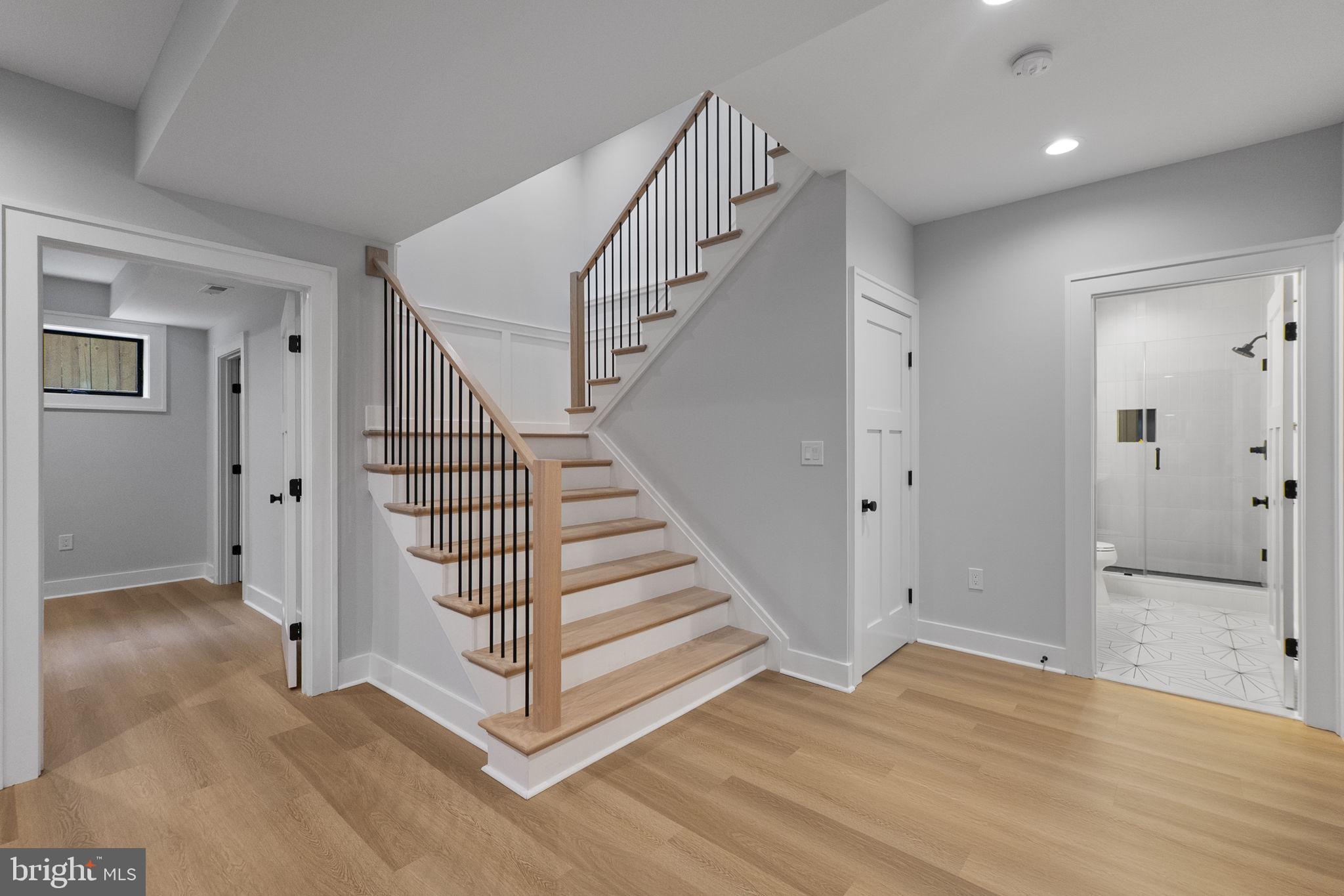 ASHTON HEIGHTS - Residential