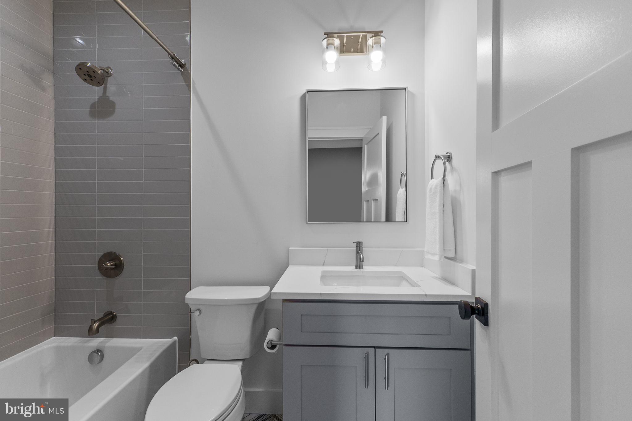 ASHTON HEIGHTS - Residential