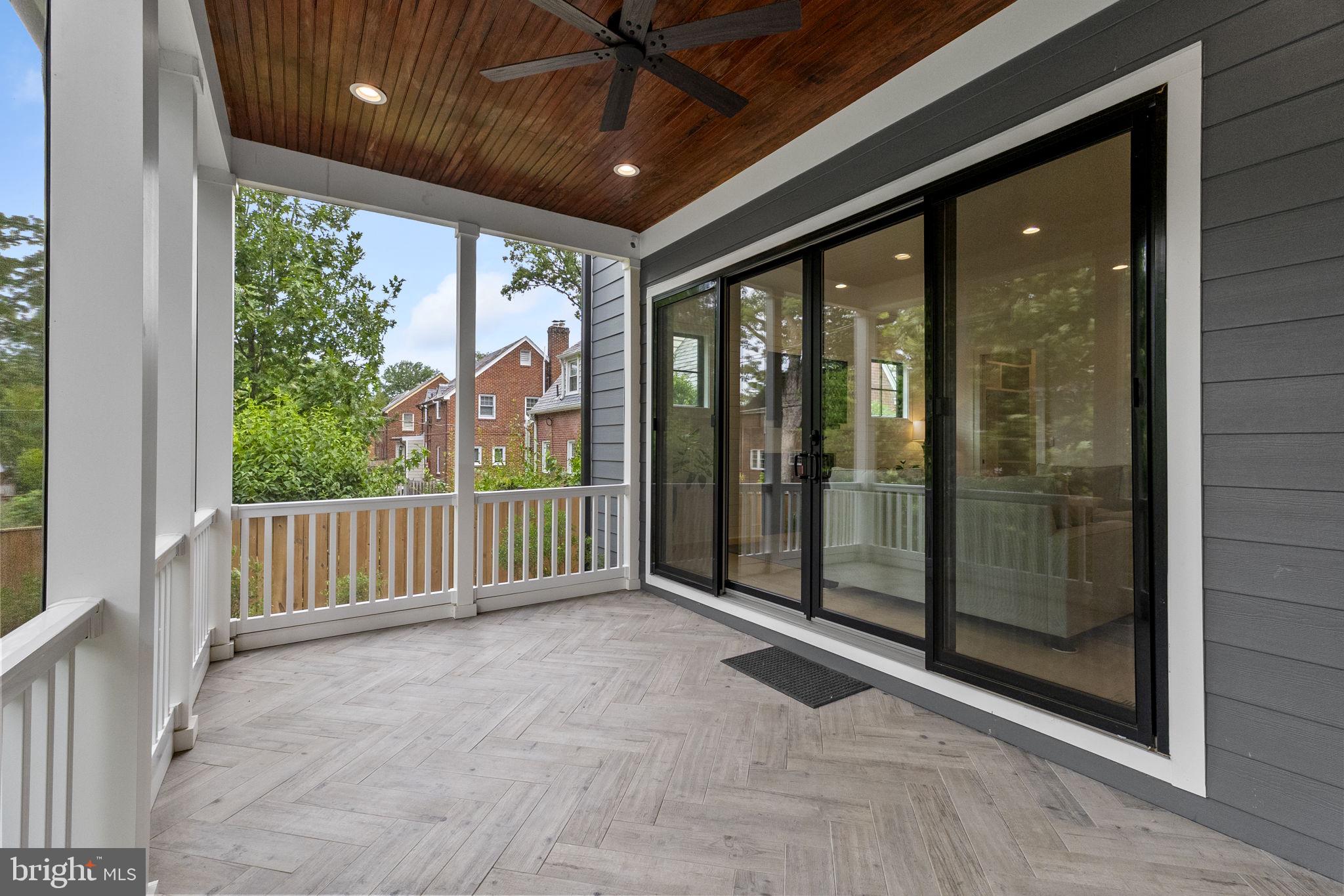 ASHTON HEIGHTS - Residential