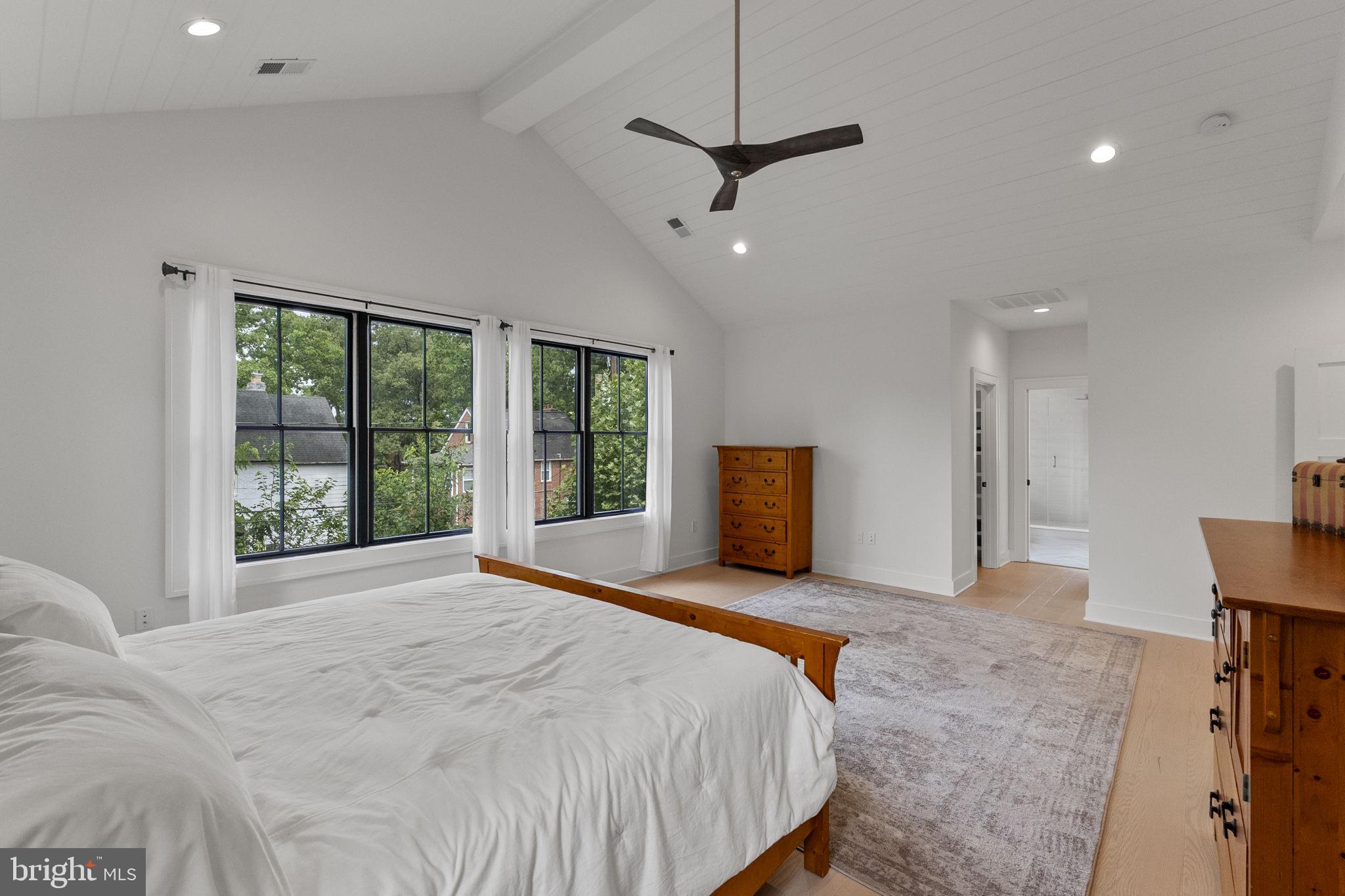 ASHTON HEIGHTS - Residential