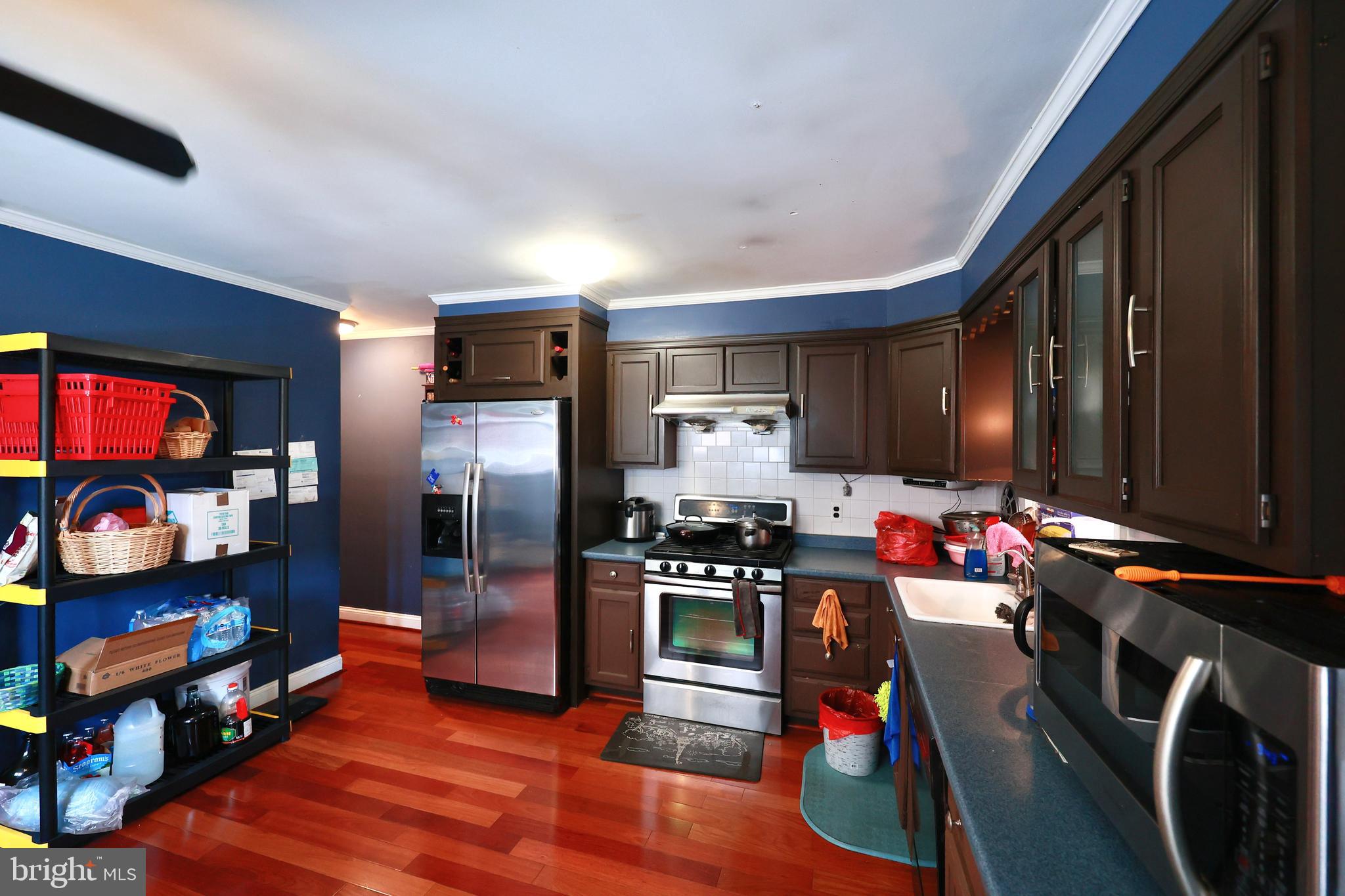 PHILADELPHIA (NORTHEAST) - Residential