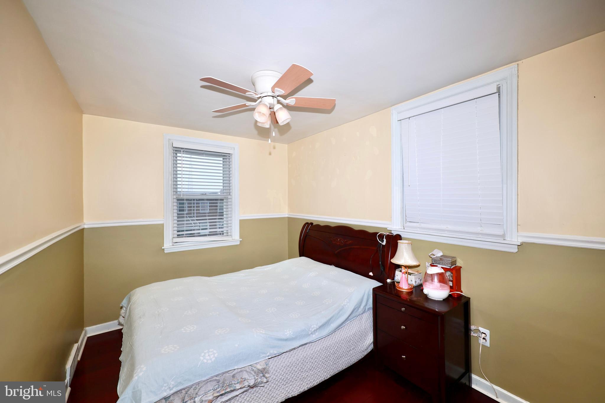 PHILADELPHIA (NORTHEAST) - Residential