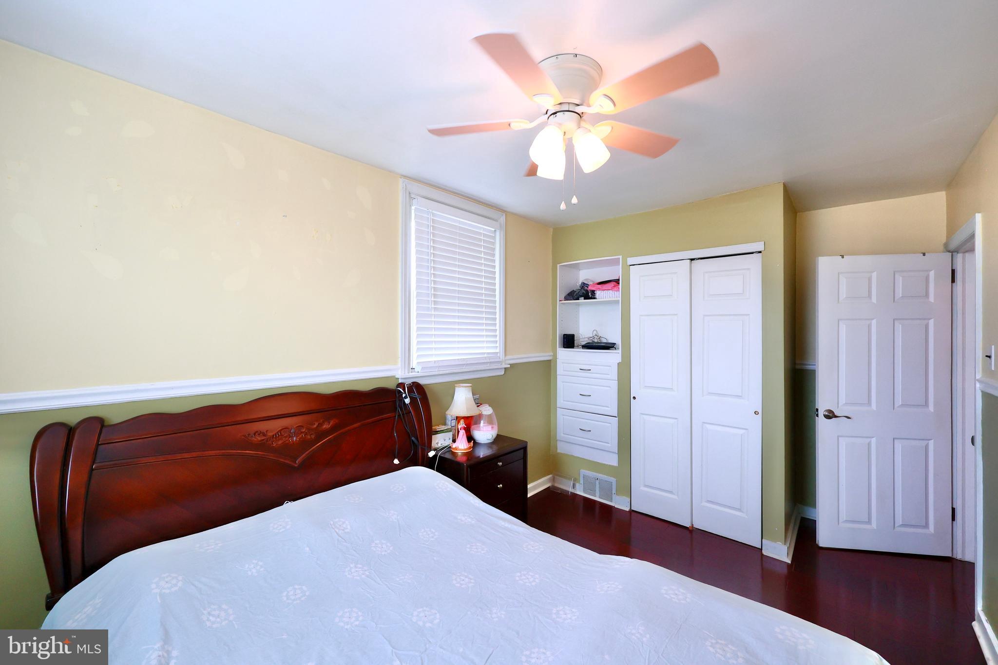 PHILADELPHIA (NORTHEAST) - Residential