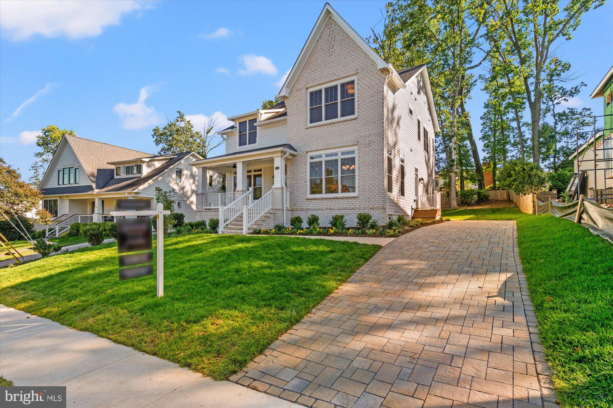 MONTICELLO PARK - Residential