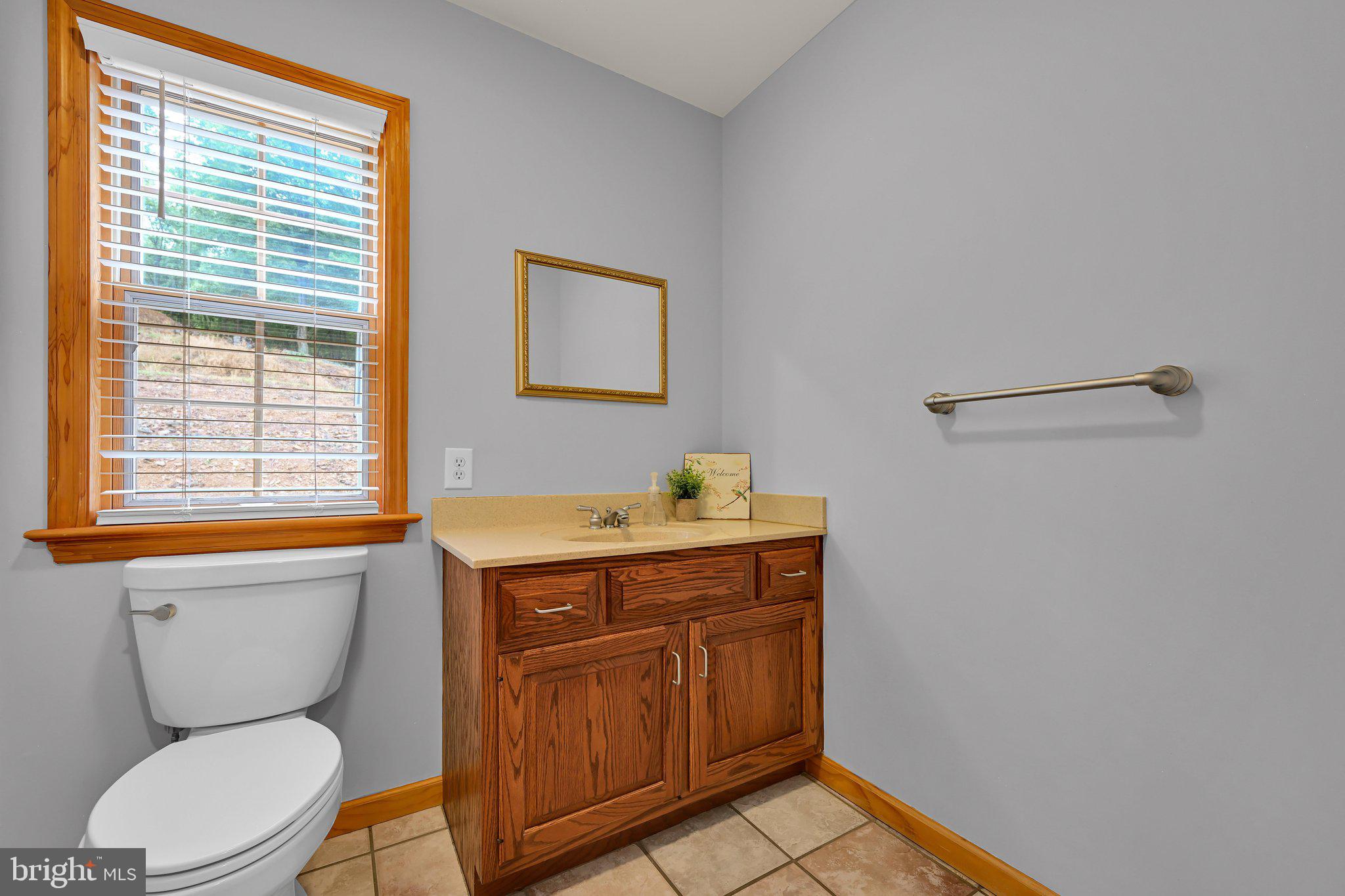 SUNNYSIDE - Residential