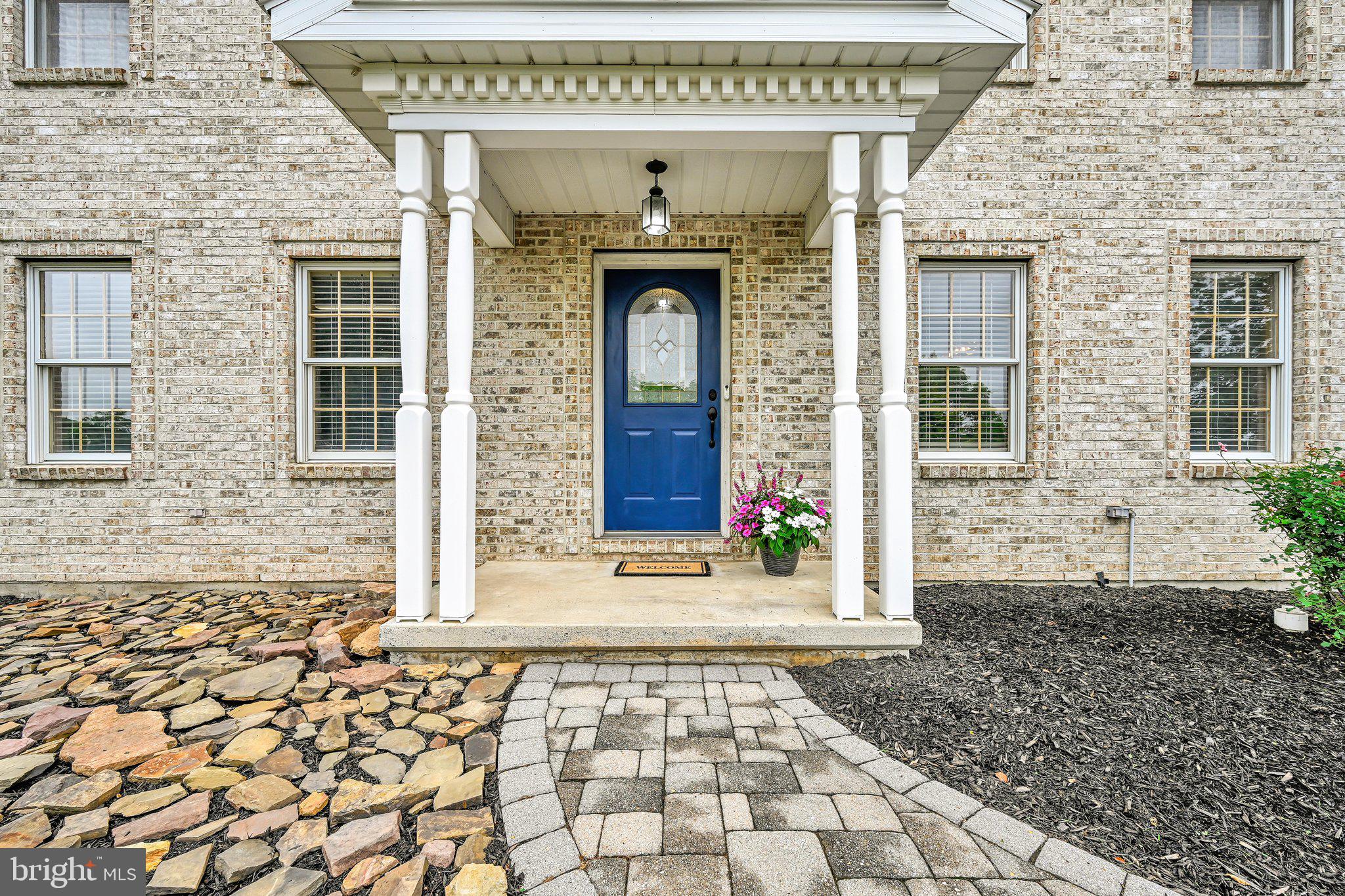 SUNNYSIDE - Residential