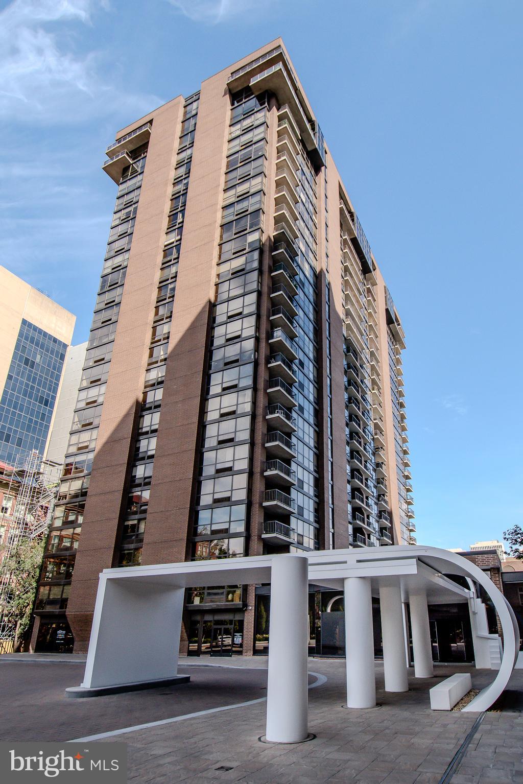 SOCIETY HILL - Residential