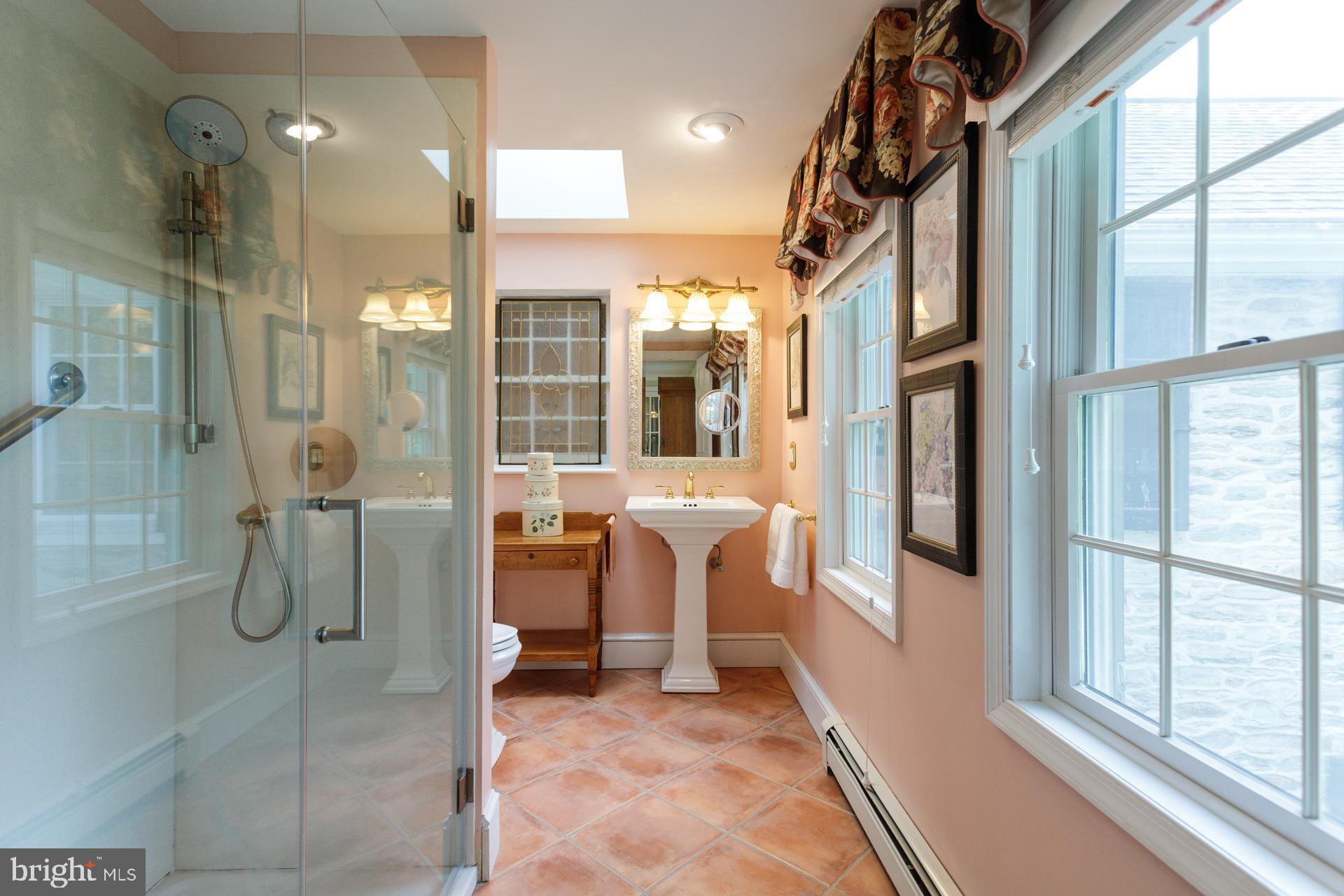 LANGHORNE MANOR - Residential