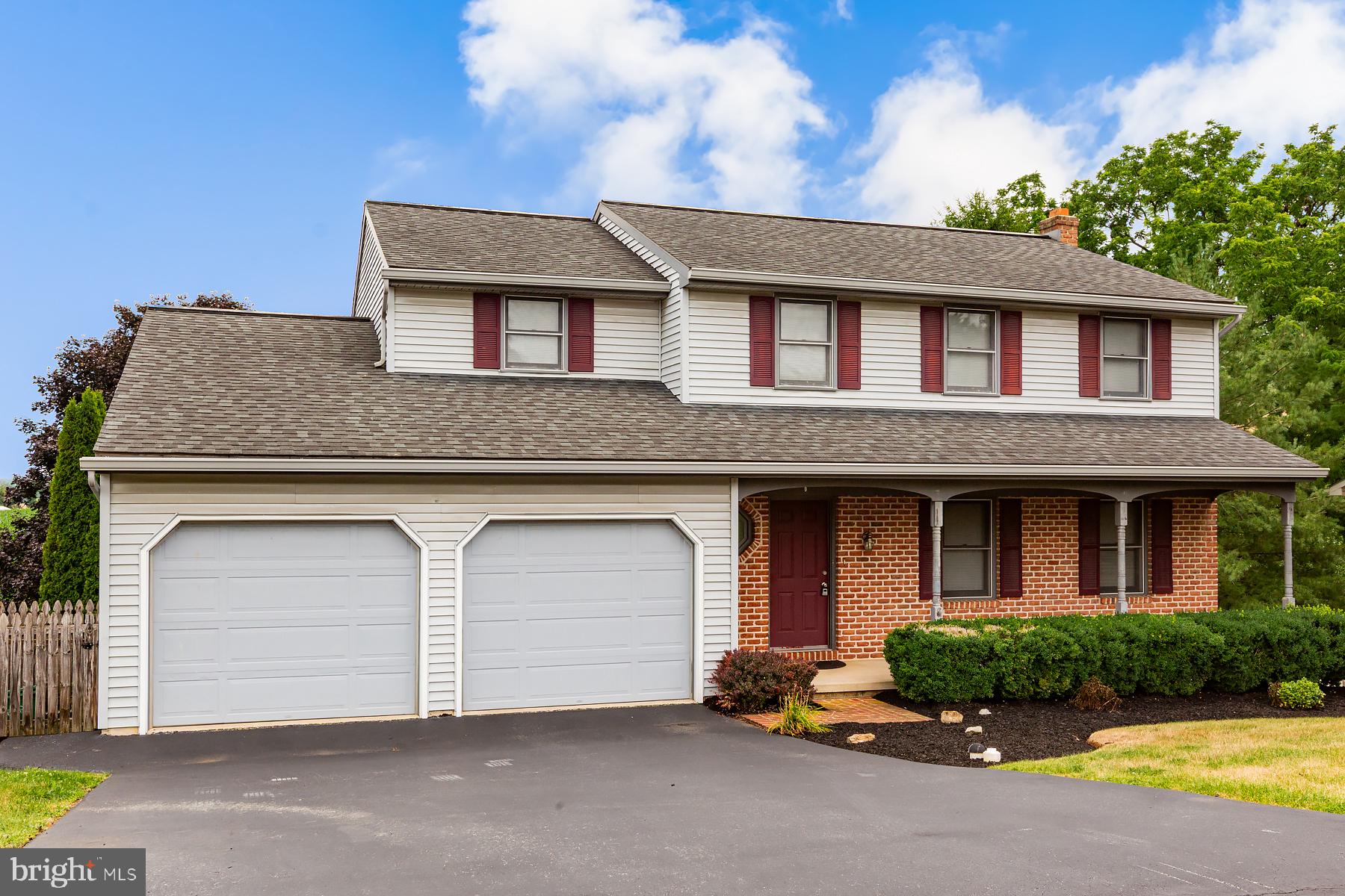 EAST BROOKE - Residential