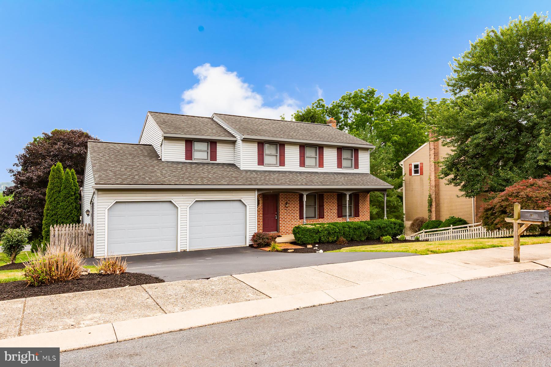 EAST BROOKE - Residential
