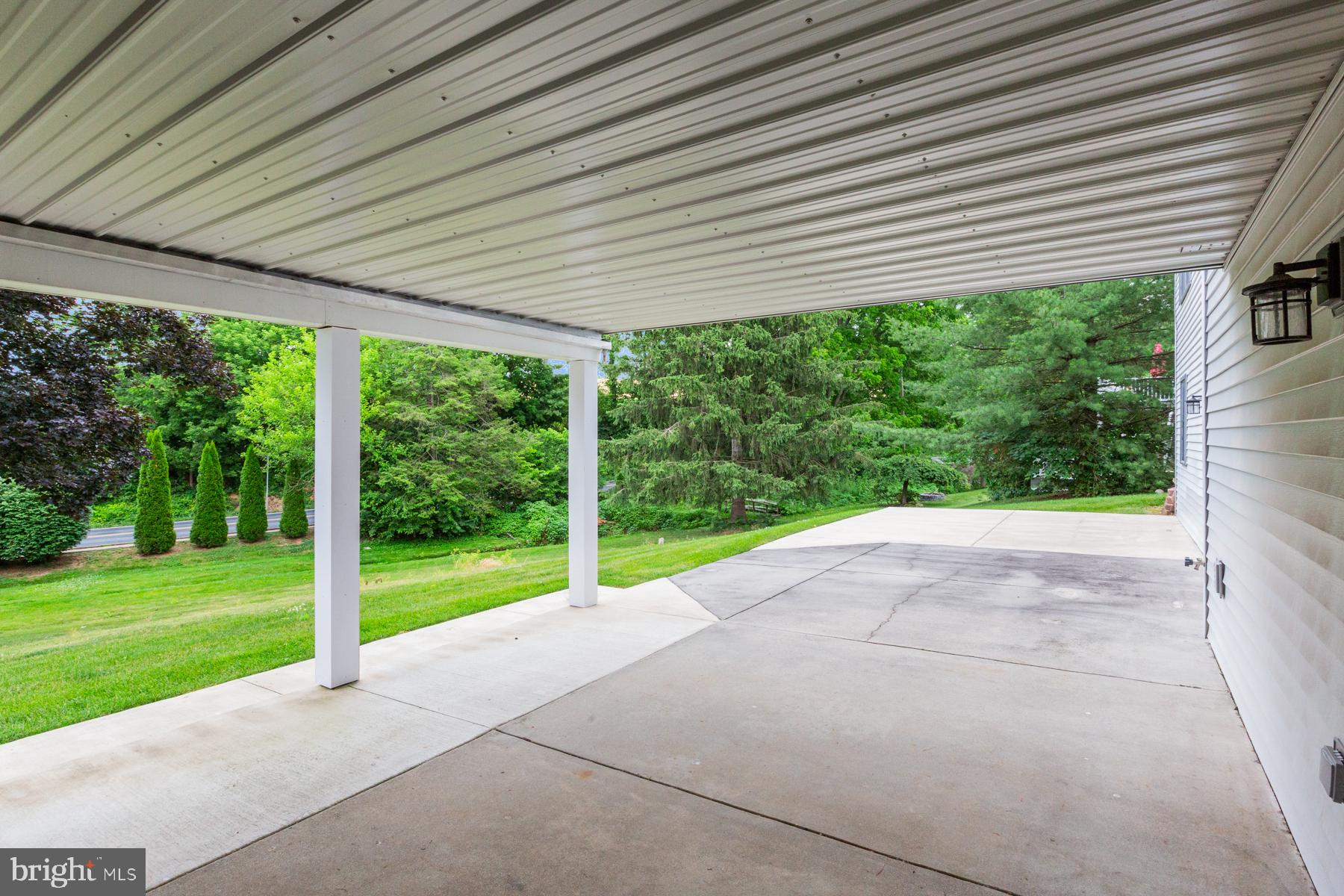 EAST BROOKE - Residential