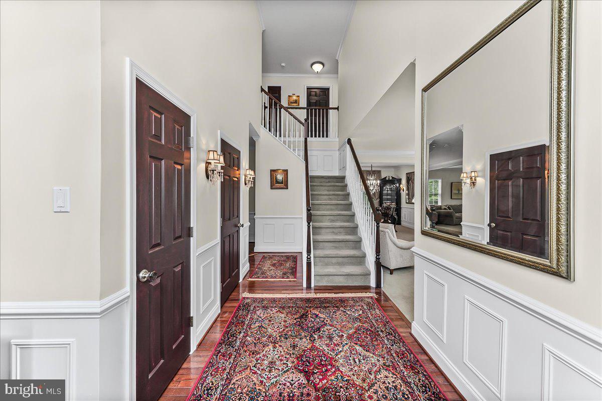 BRANFORD VILLAGE - Residential