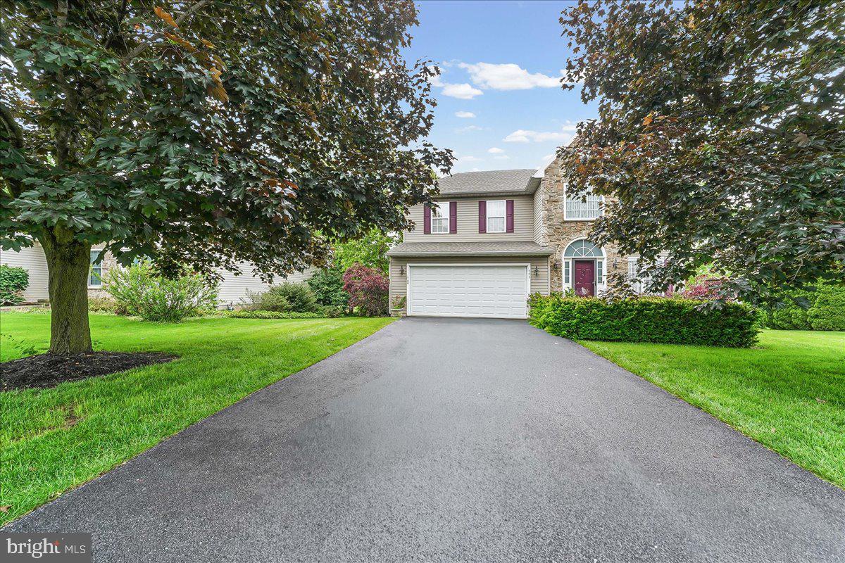 BRANFORD VILLAGE - Residential