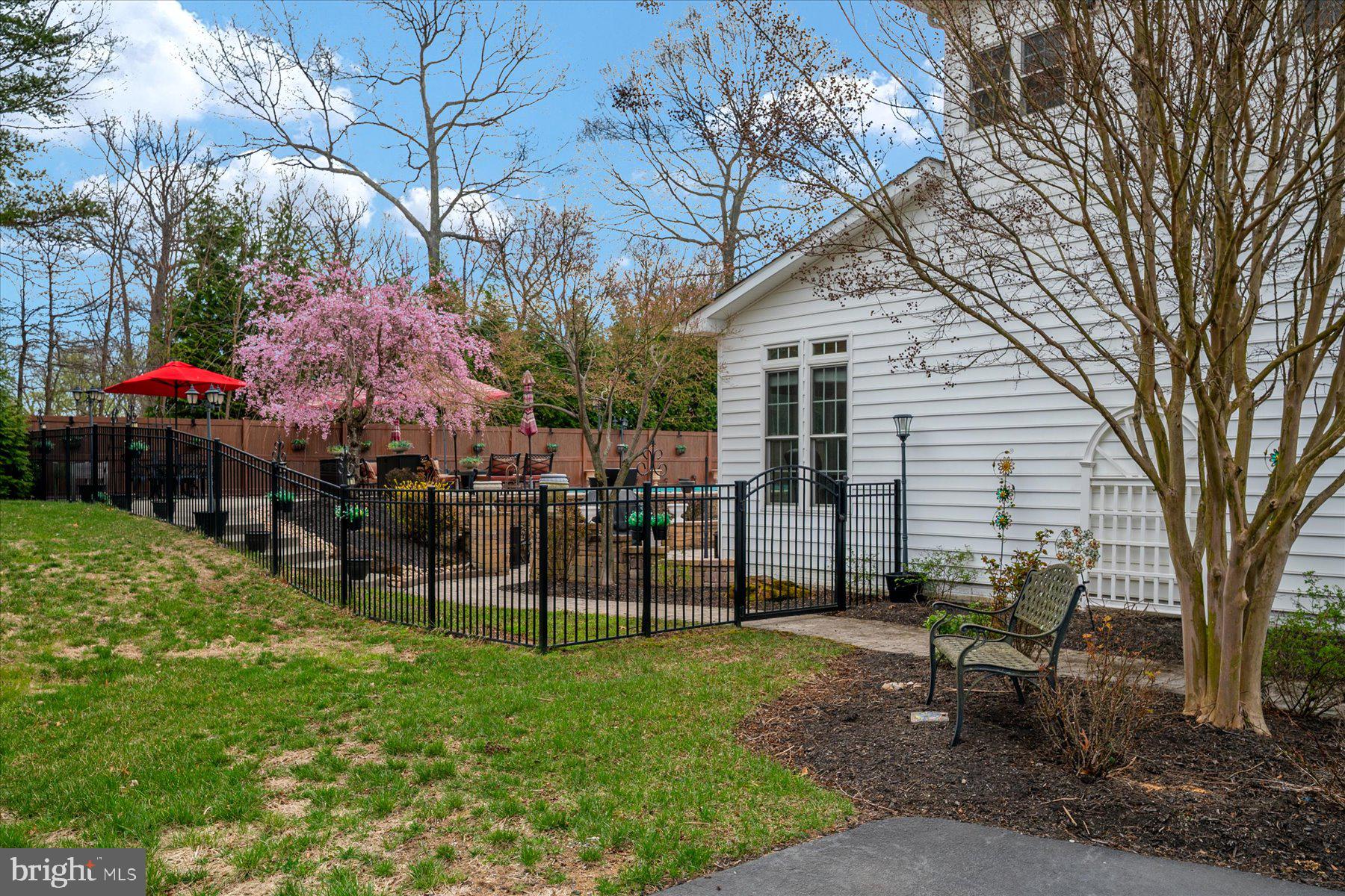 GREENSPRING - Residential