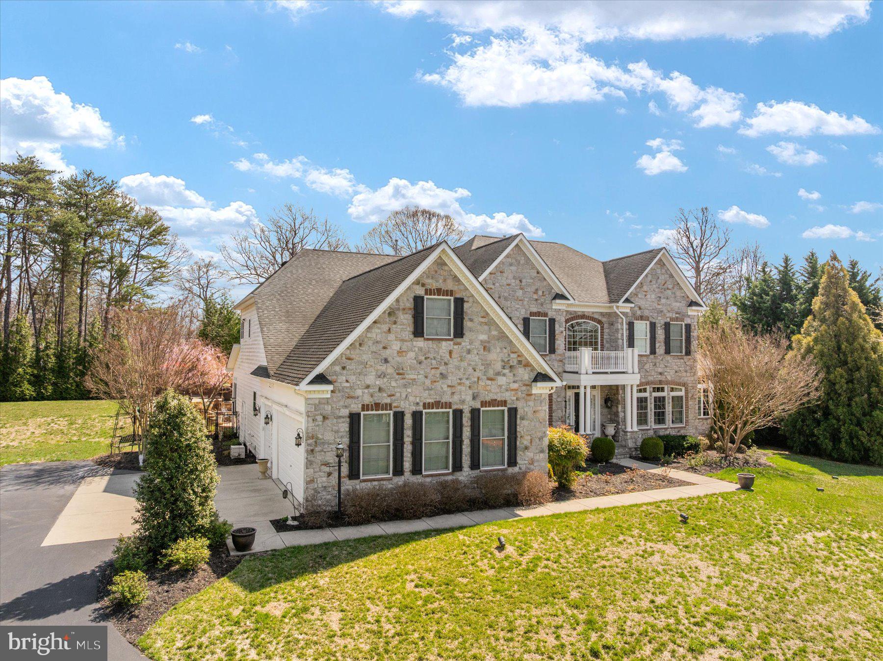 GREENSPRING - Residential