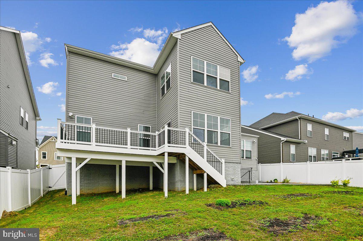 TWO RIVERS - Residential