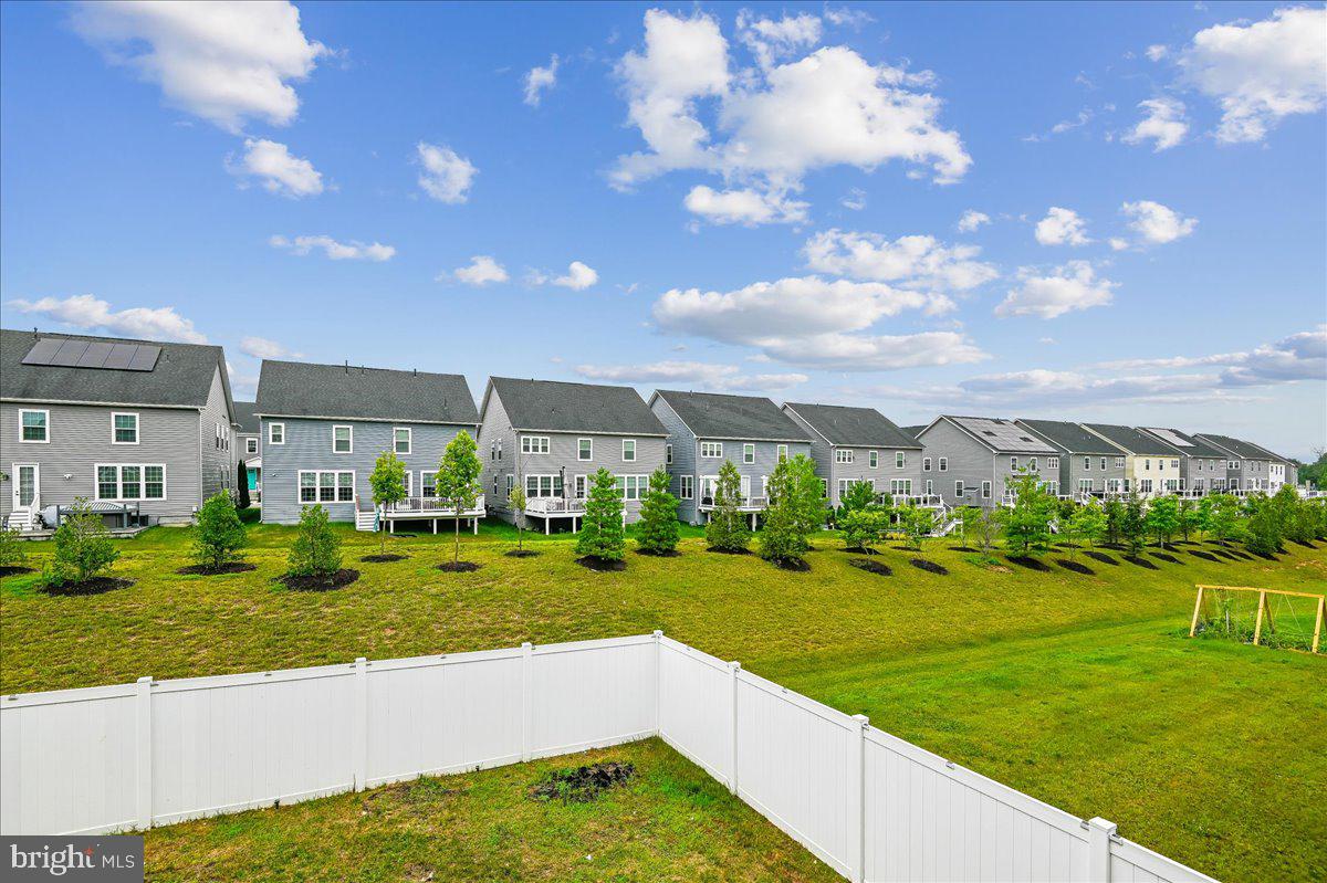 TWO RIVERS - Residential