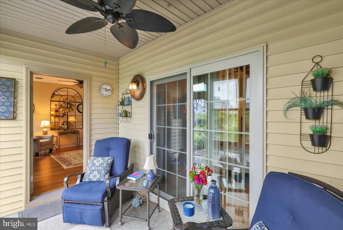 BRIAR LAKE - Residential