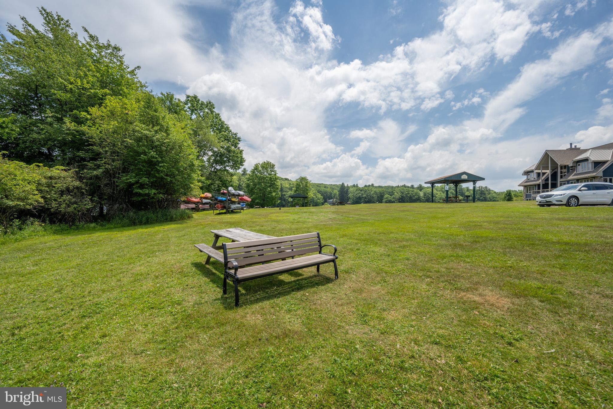 PARADISE RIDGE - Land