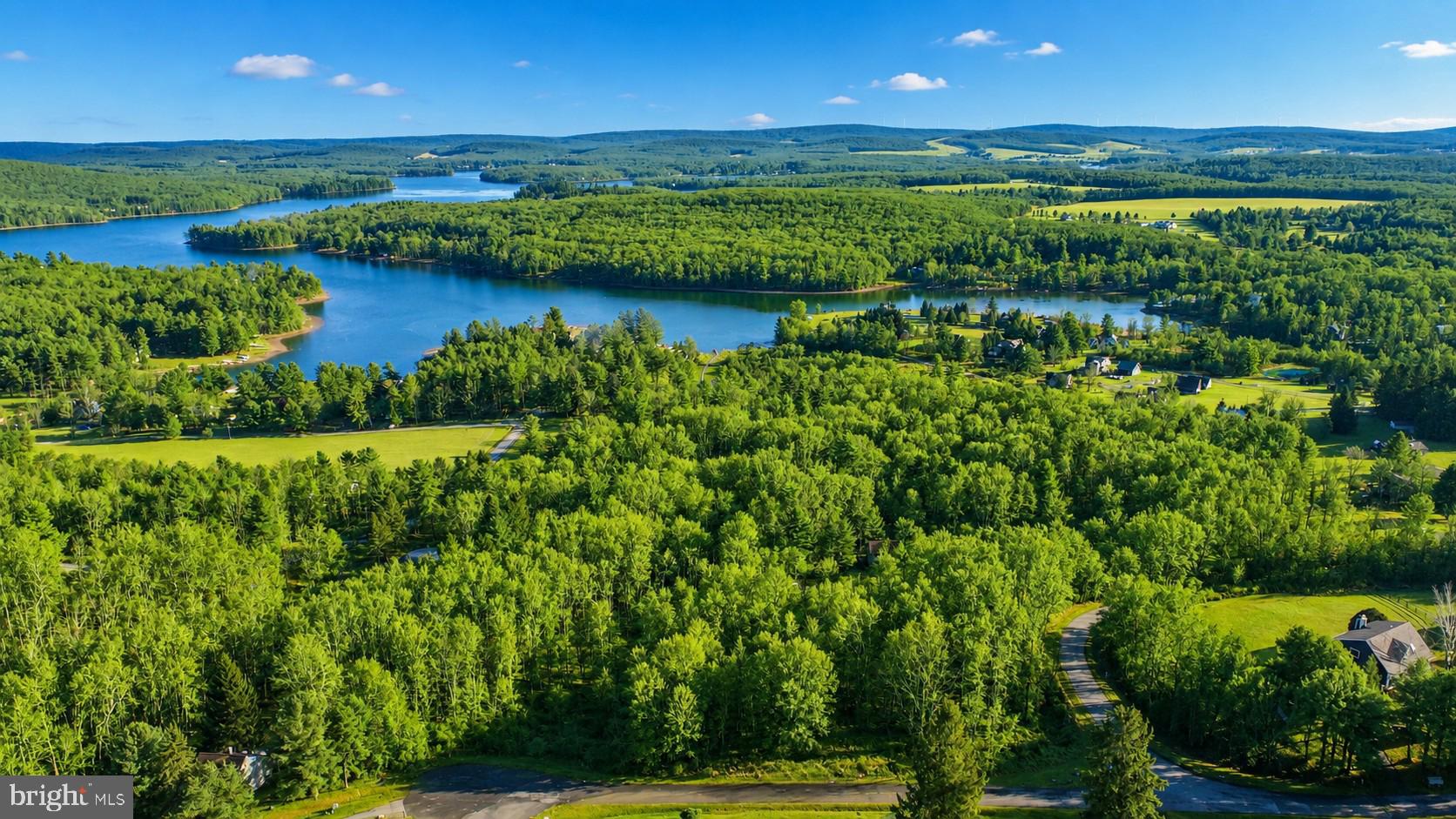 PARADISE RIDGE - Land