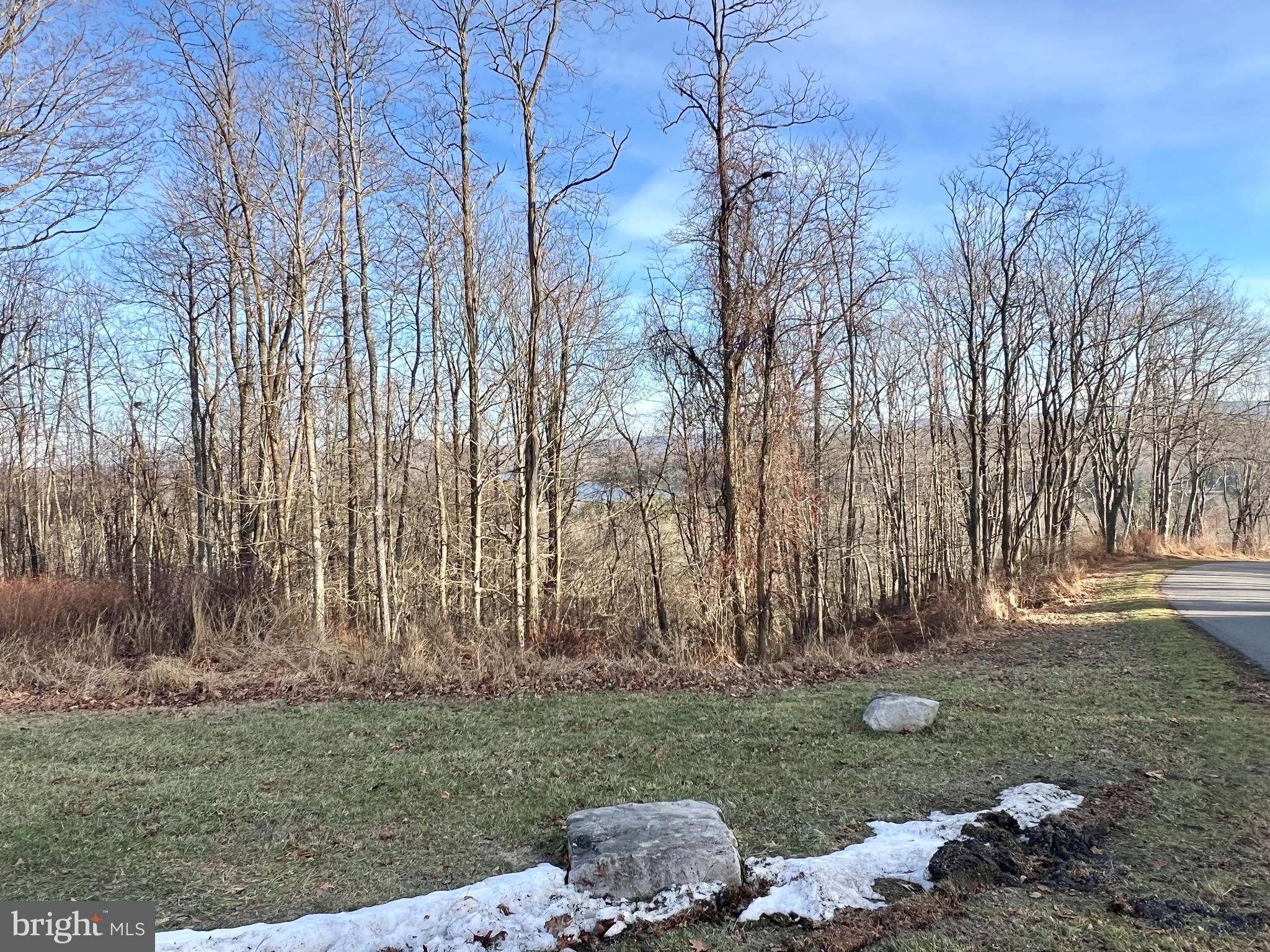 PARADISE RIDGE - Land