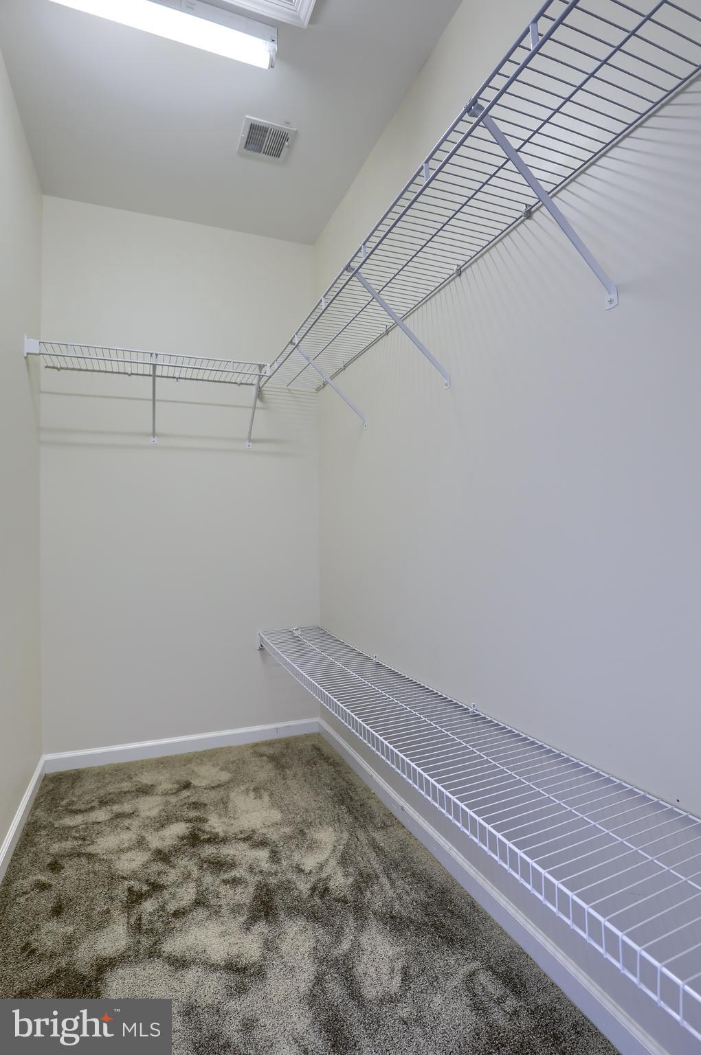 HUNT CLUB - Residential