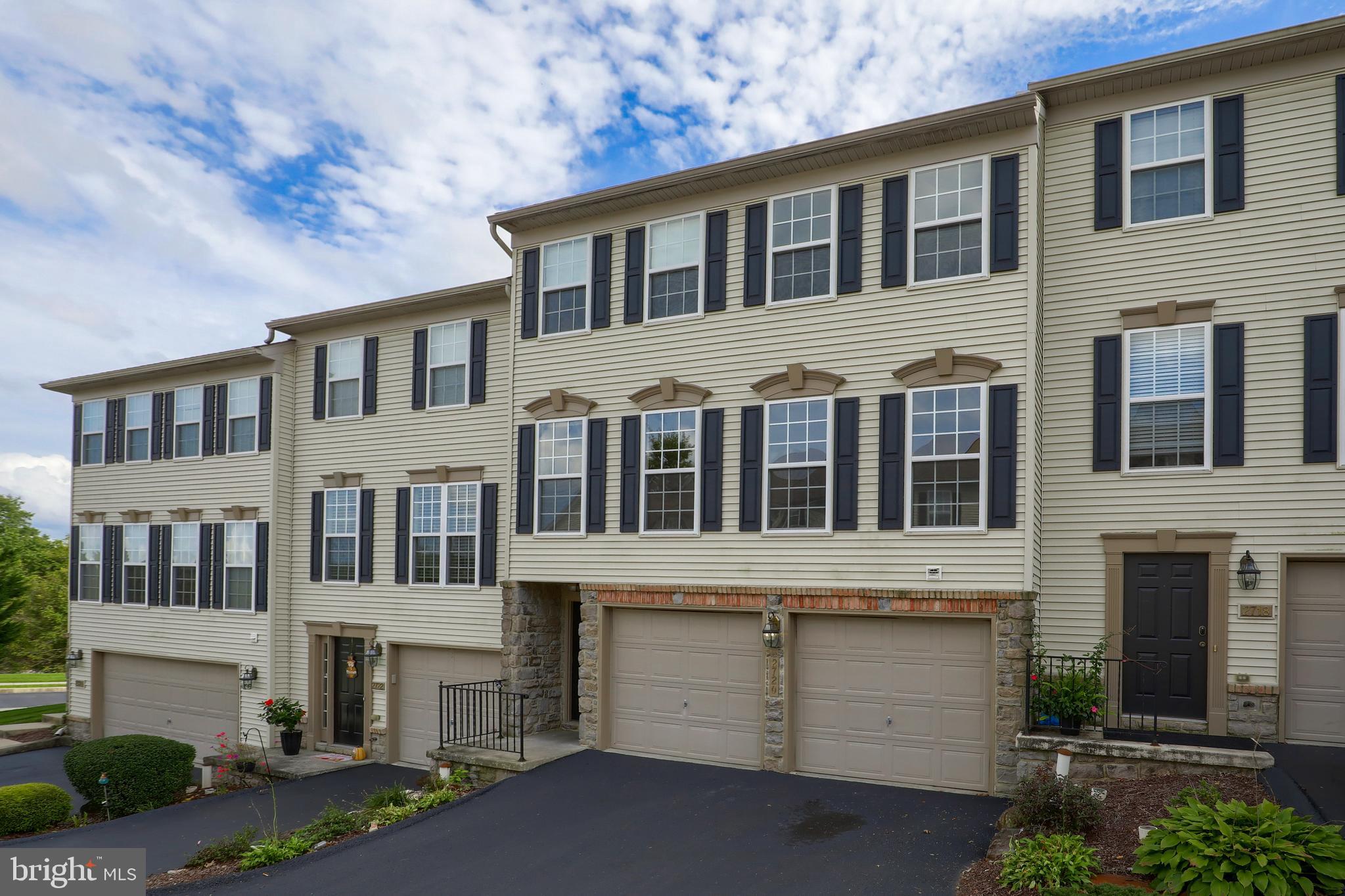 HUNT CLUB - Residential